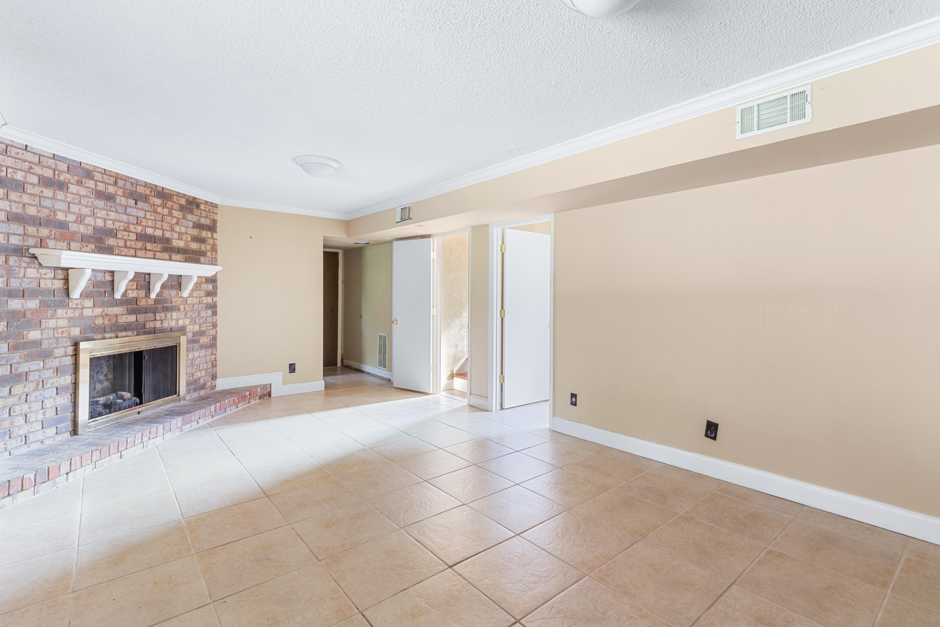 8157 Richland Drive