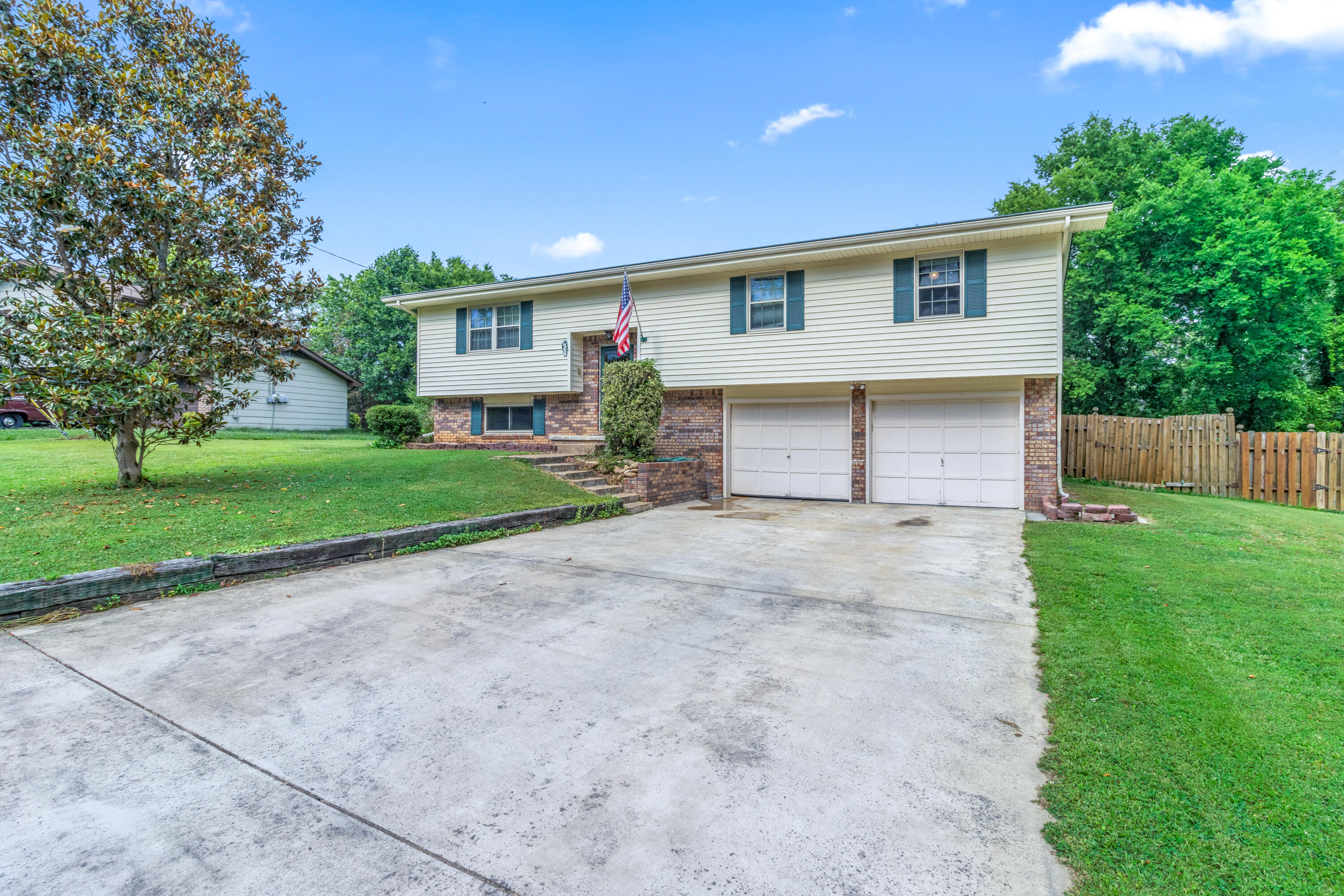 8157 Richland Drive