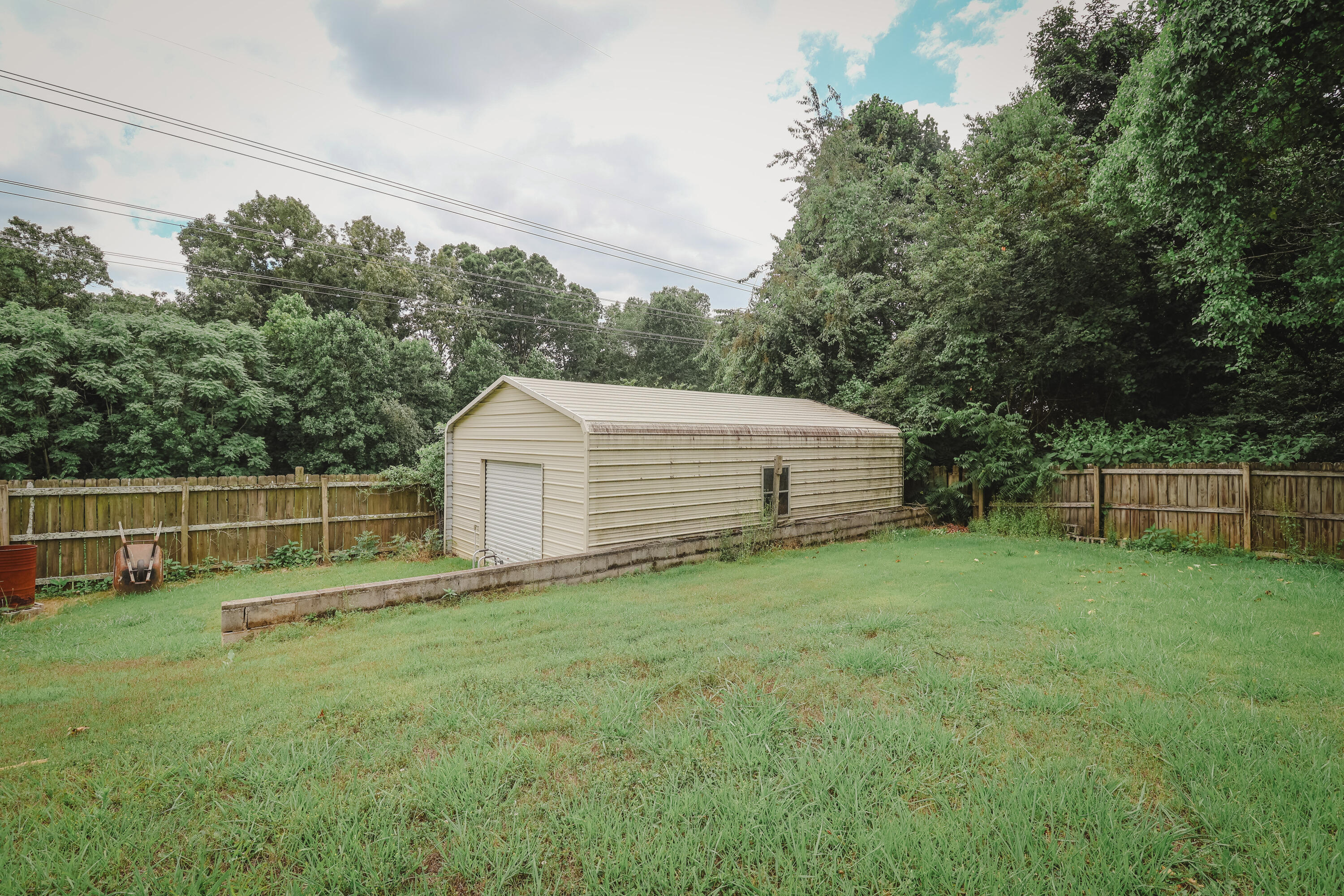 170 Hillvale Lane