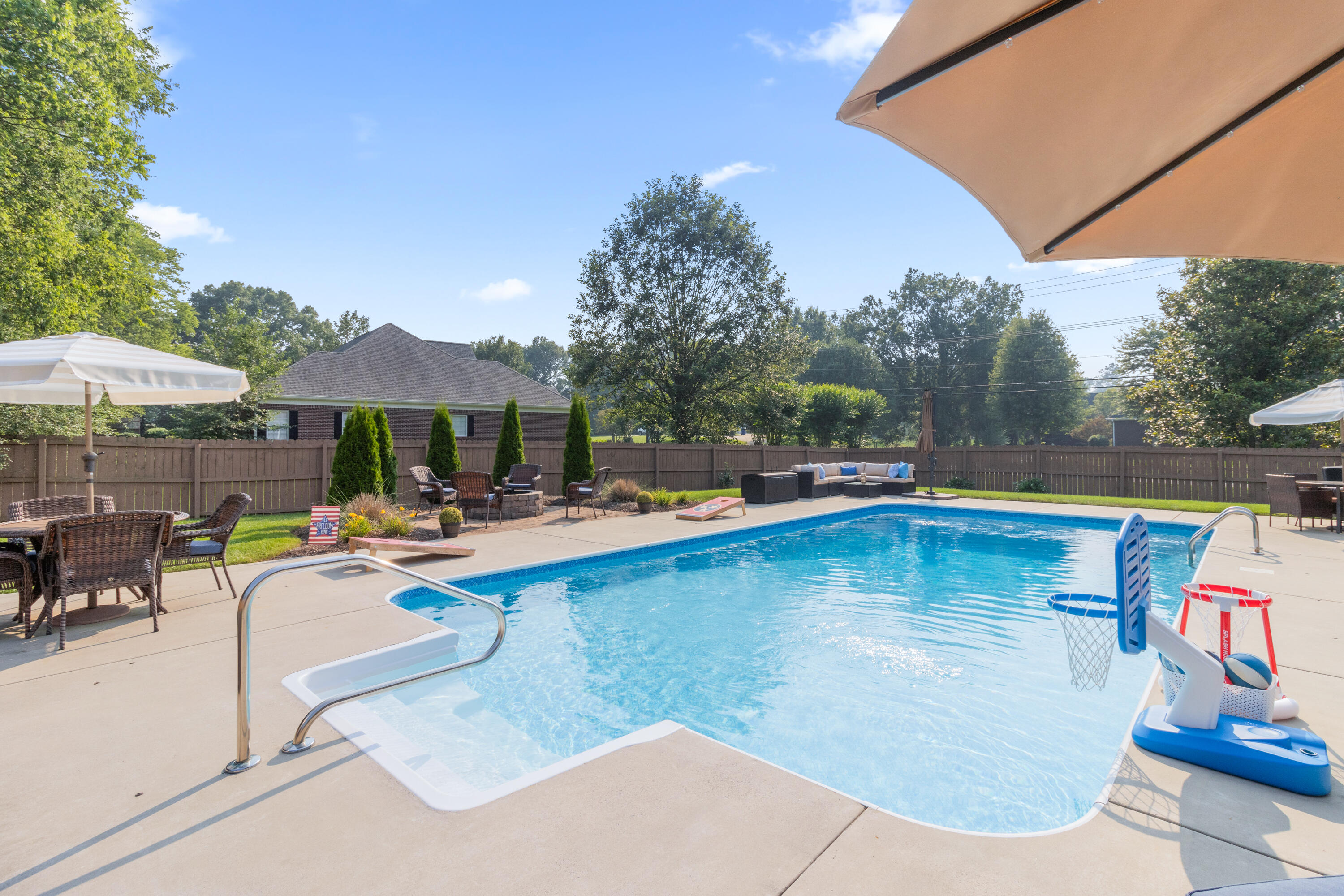3397 NW Autumn Ridge Drive