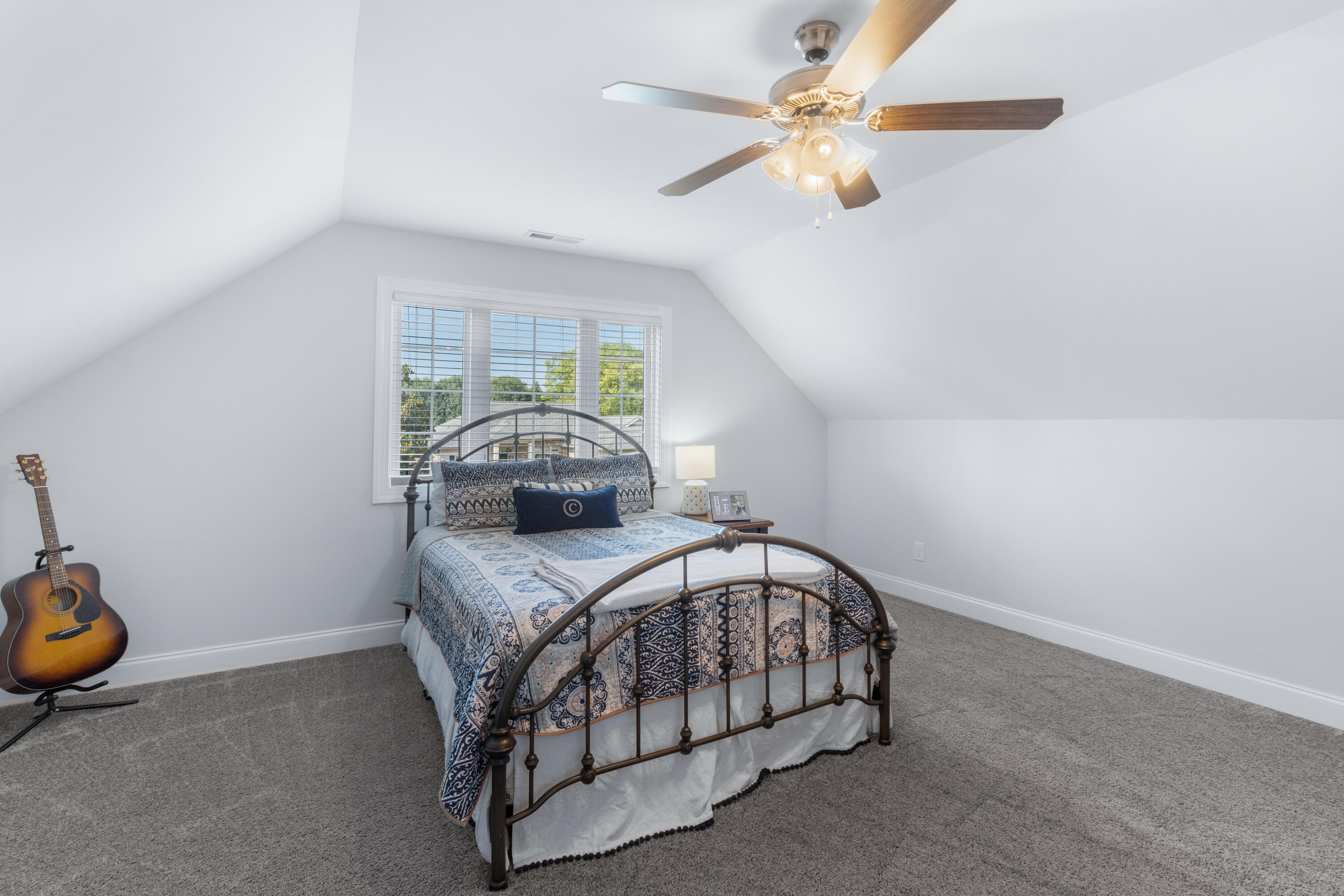 3397 NW Autumn Ridge Drive