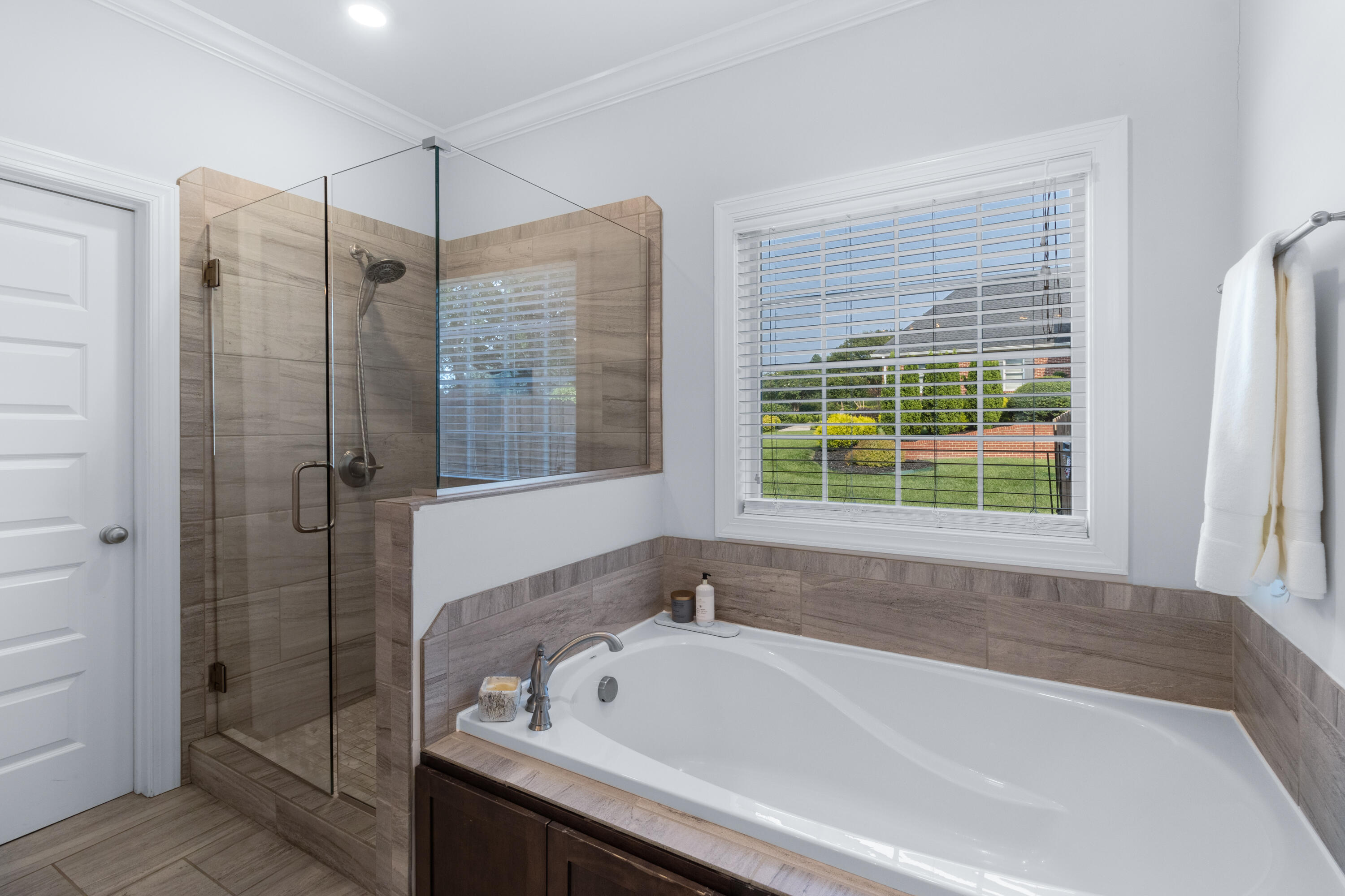 3397 NW Autumn Ridge Drive