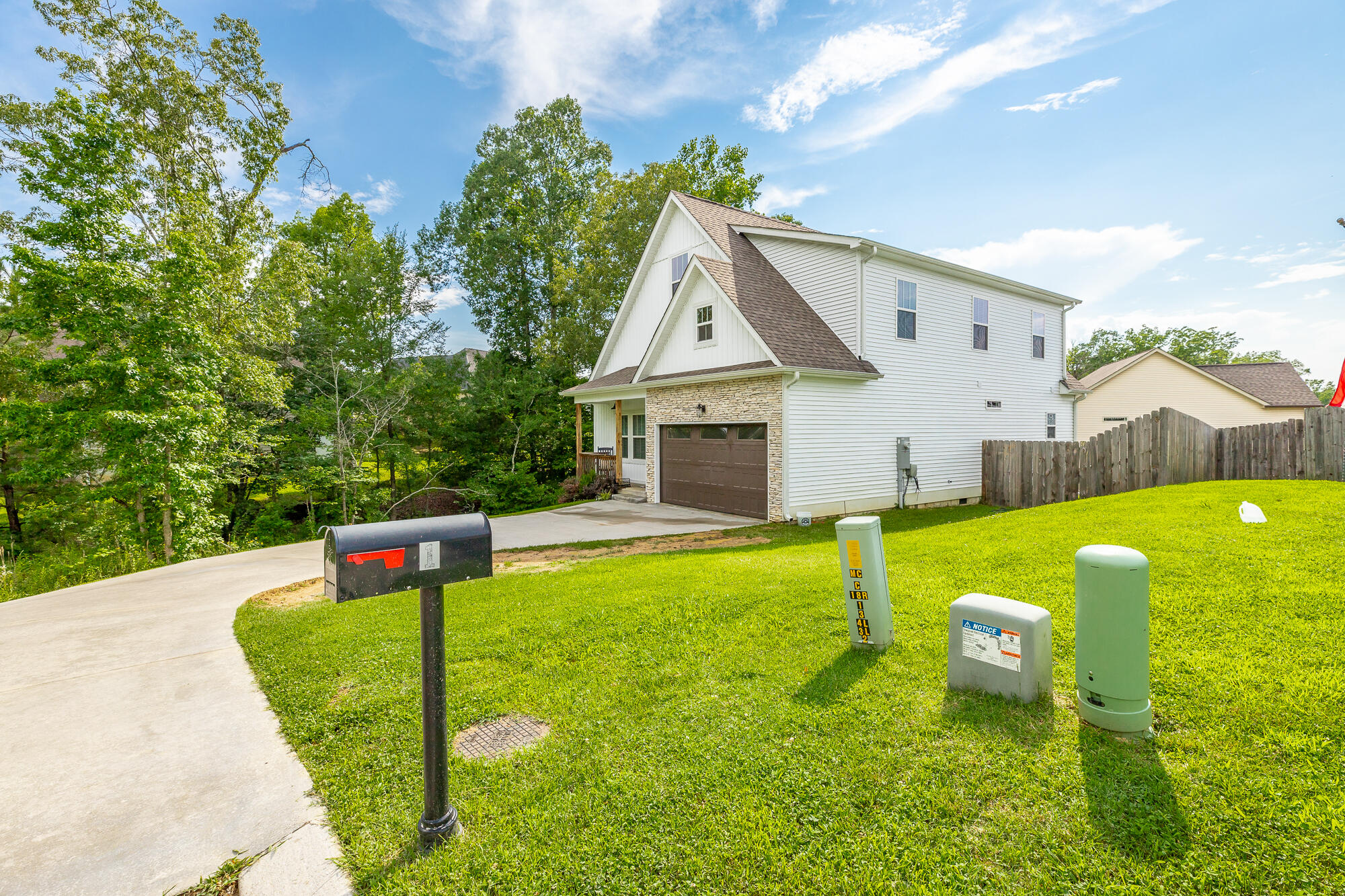 1 Georgetown Drive, 34