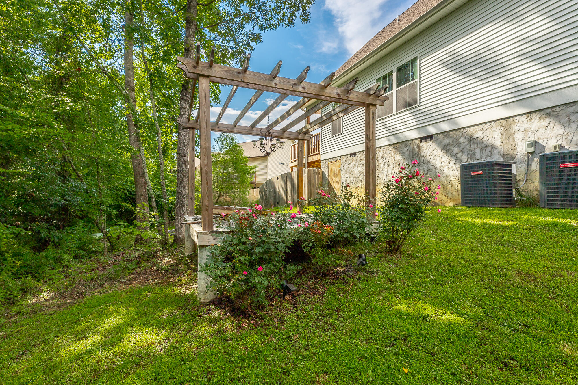 1 Georgetown Drive, 34
