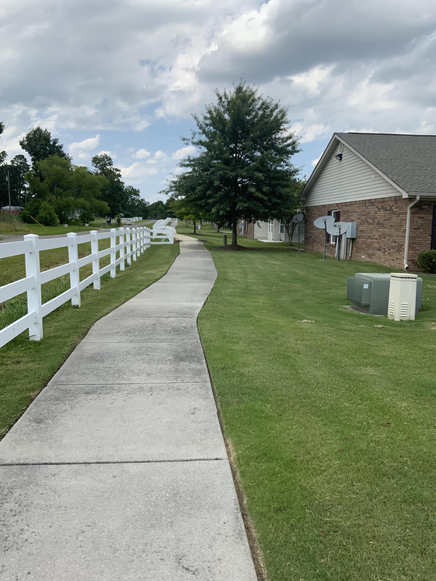 1304 Applebrook Drive