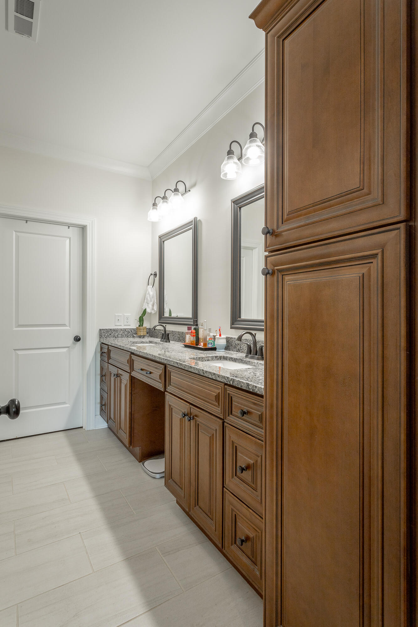 7180 Potomac River Drive