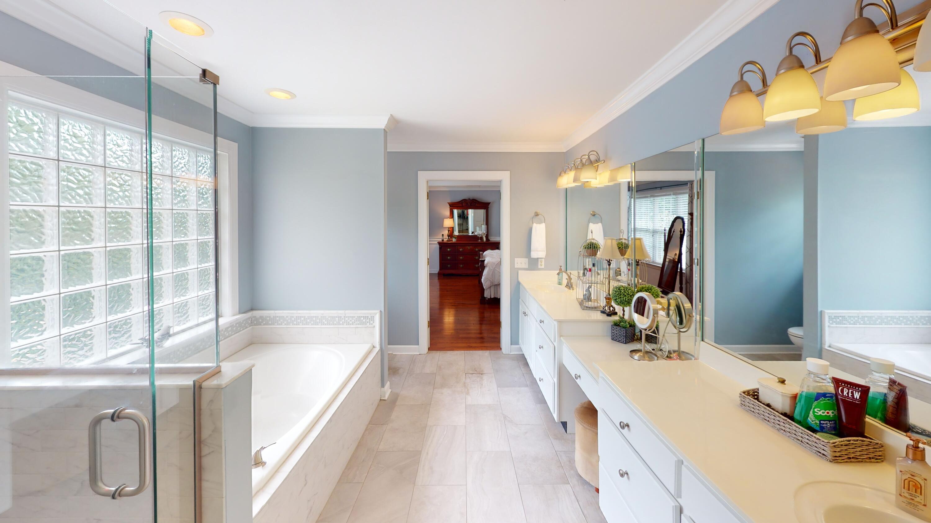 9135 Tower Pines Cove