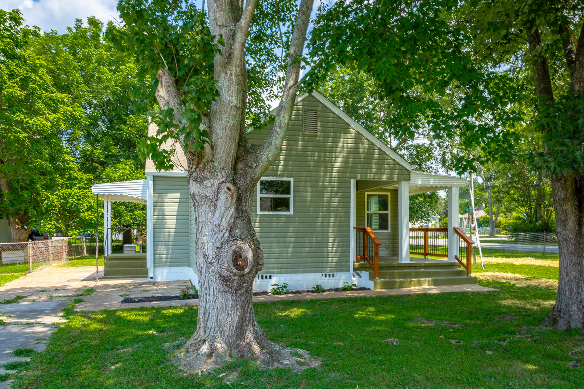 101 Ellis Drive