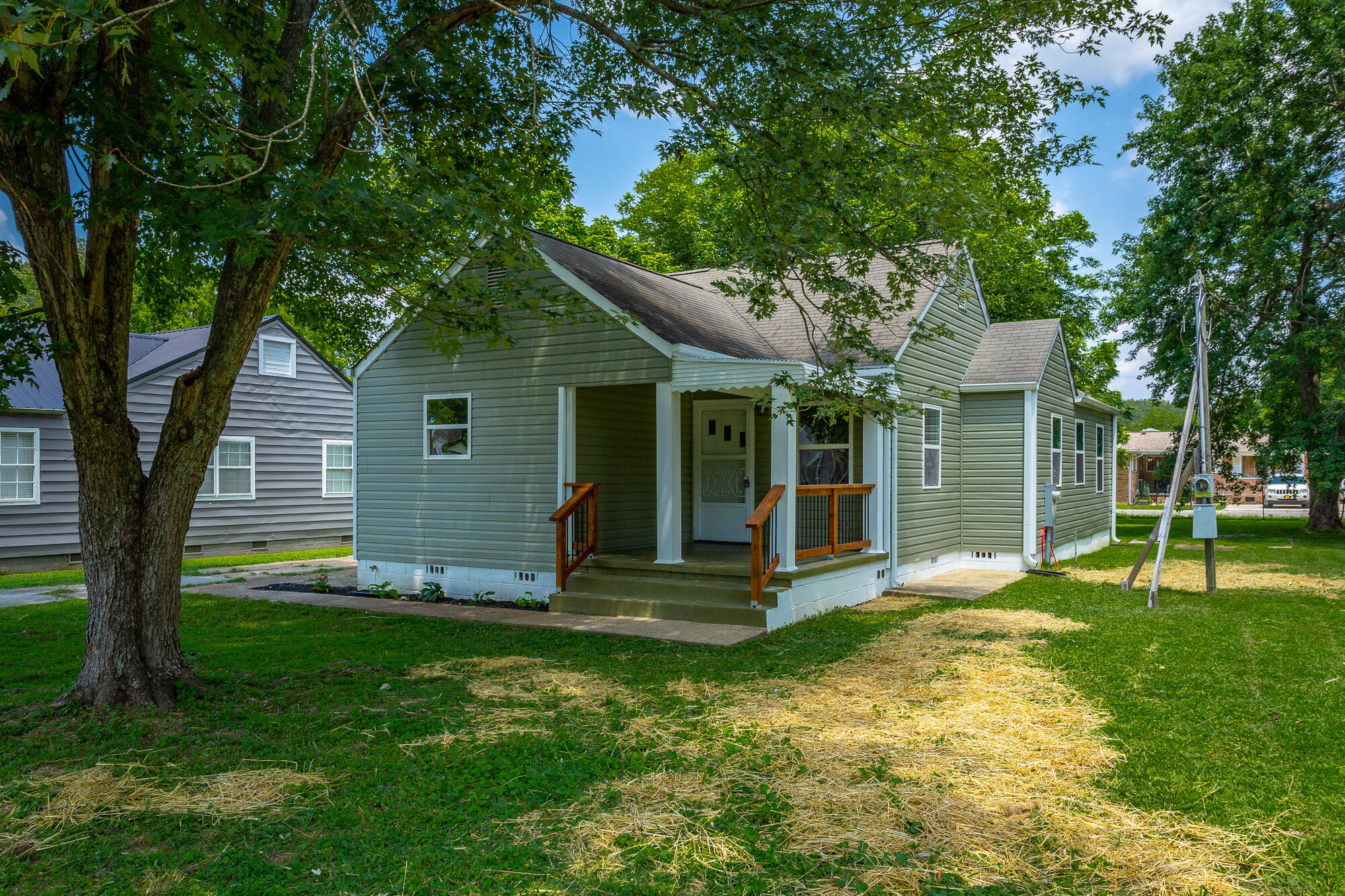 101 Ellis Drive