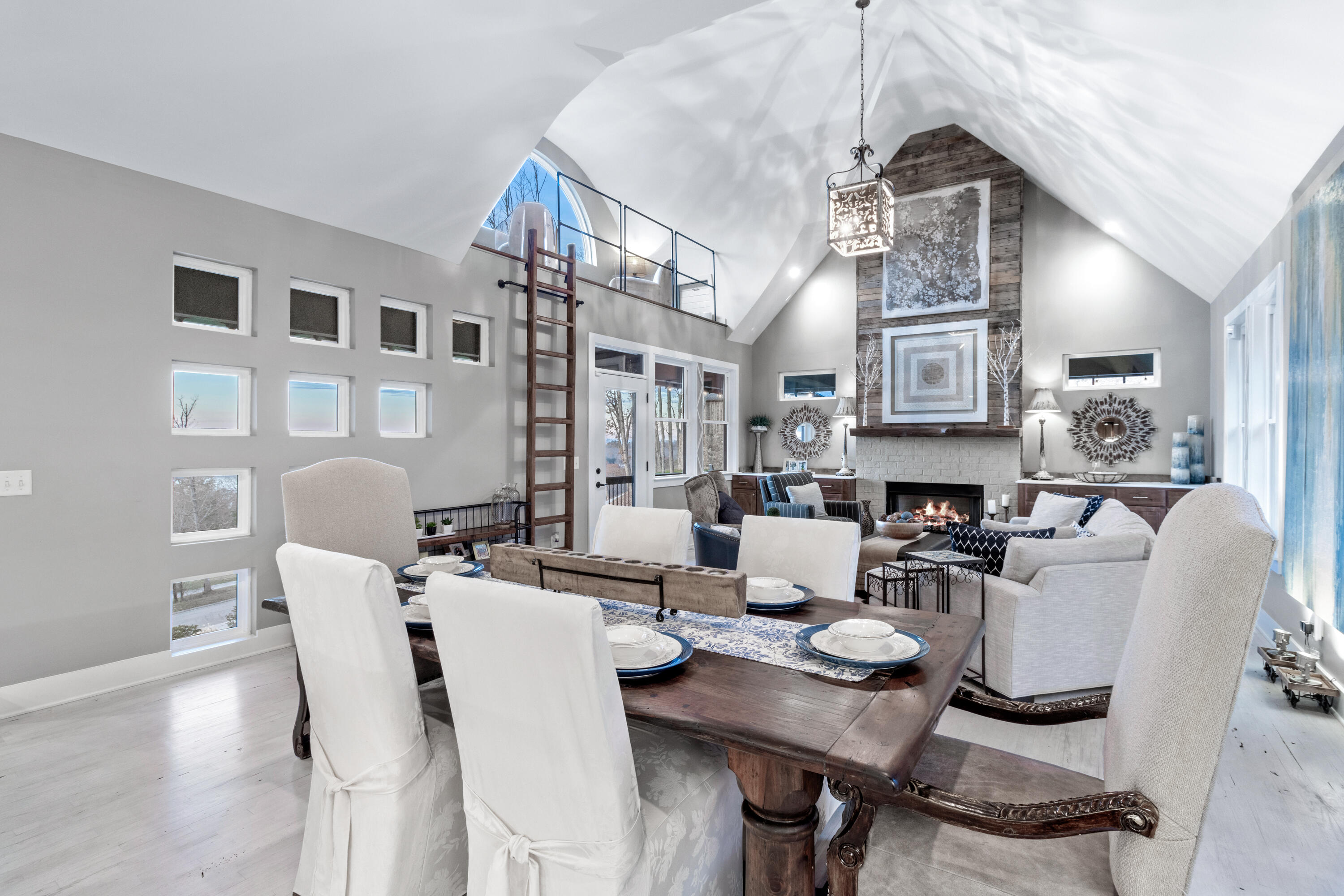 9888 Caseview Drive