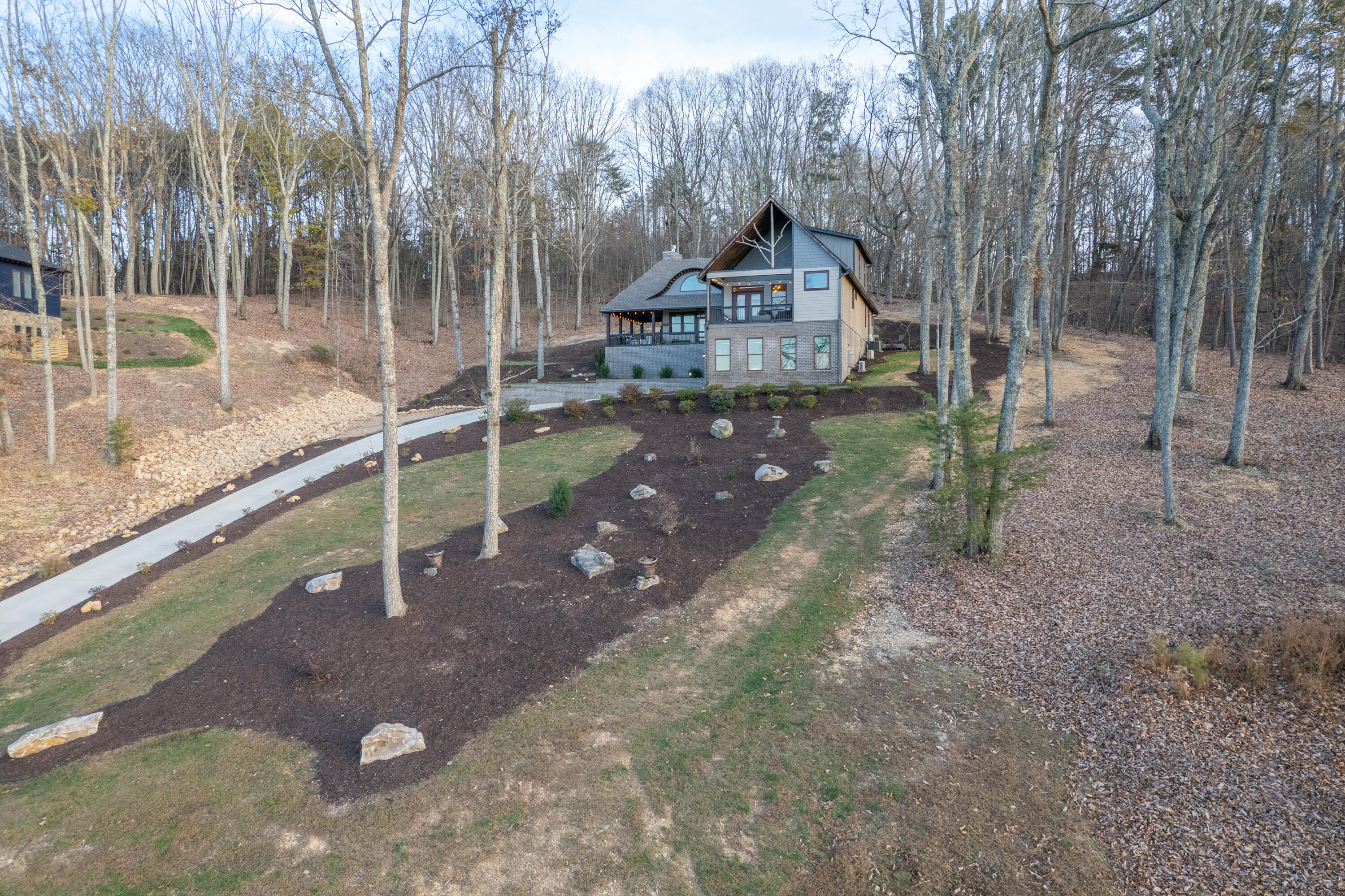 9888 Caseview Drive