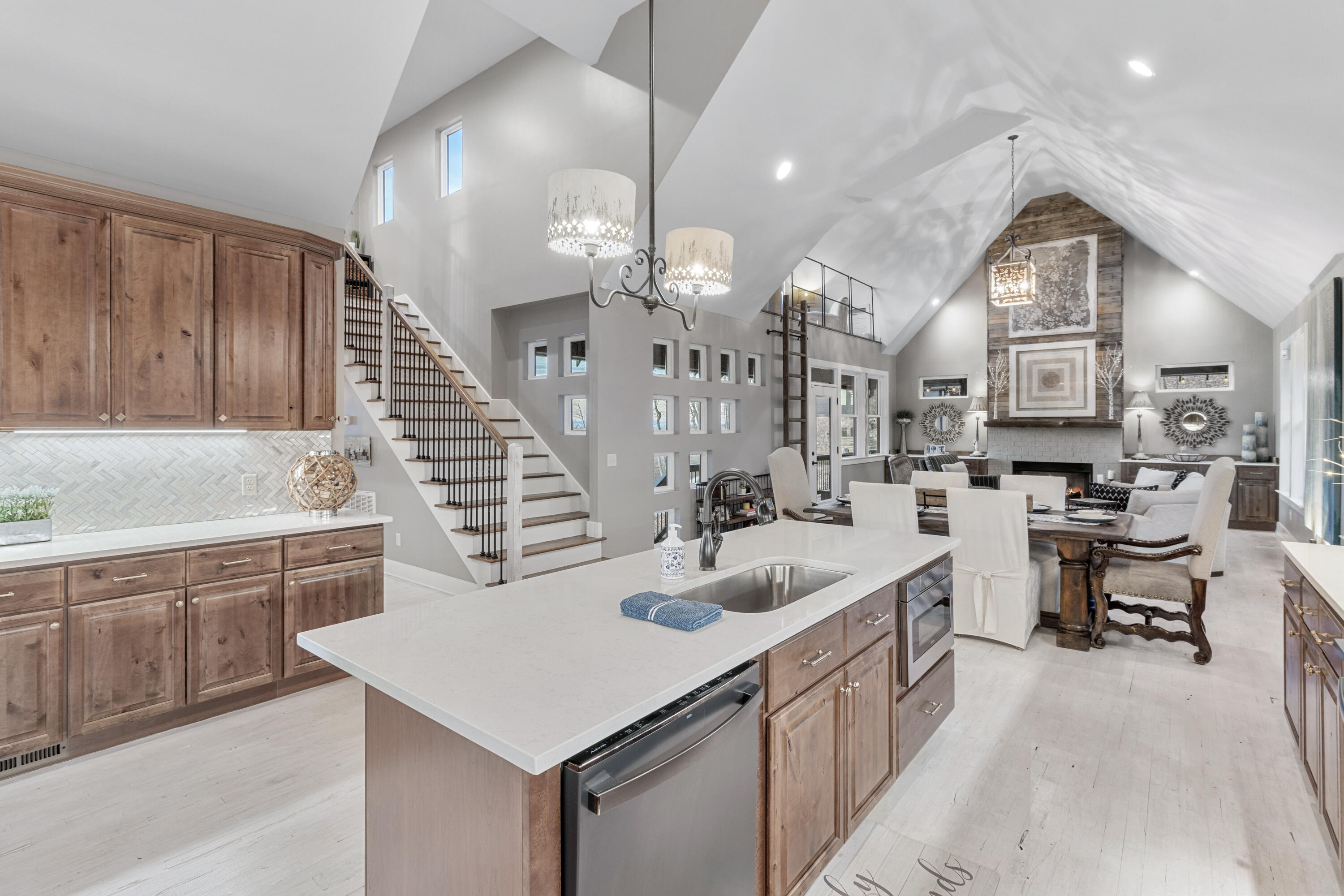 9888 Caseview Drive
