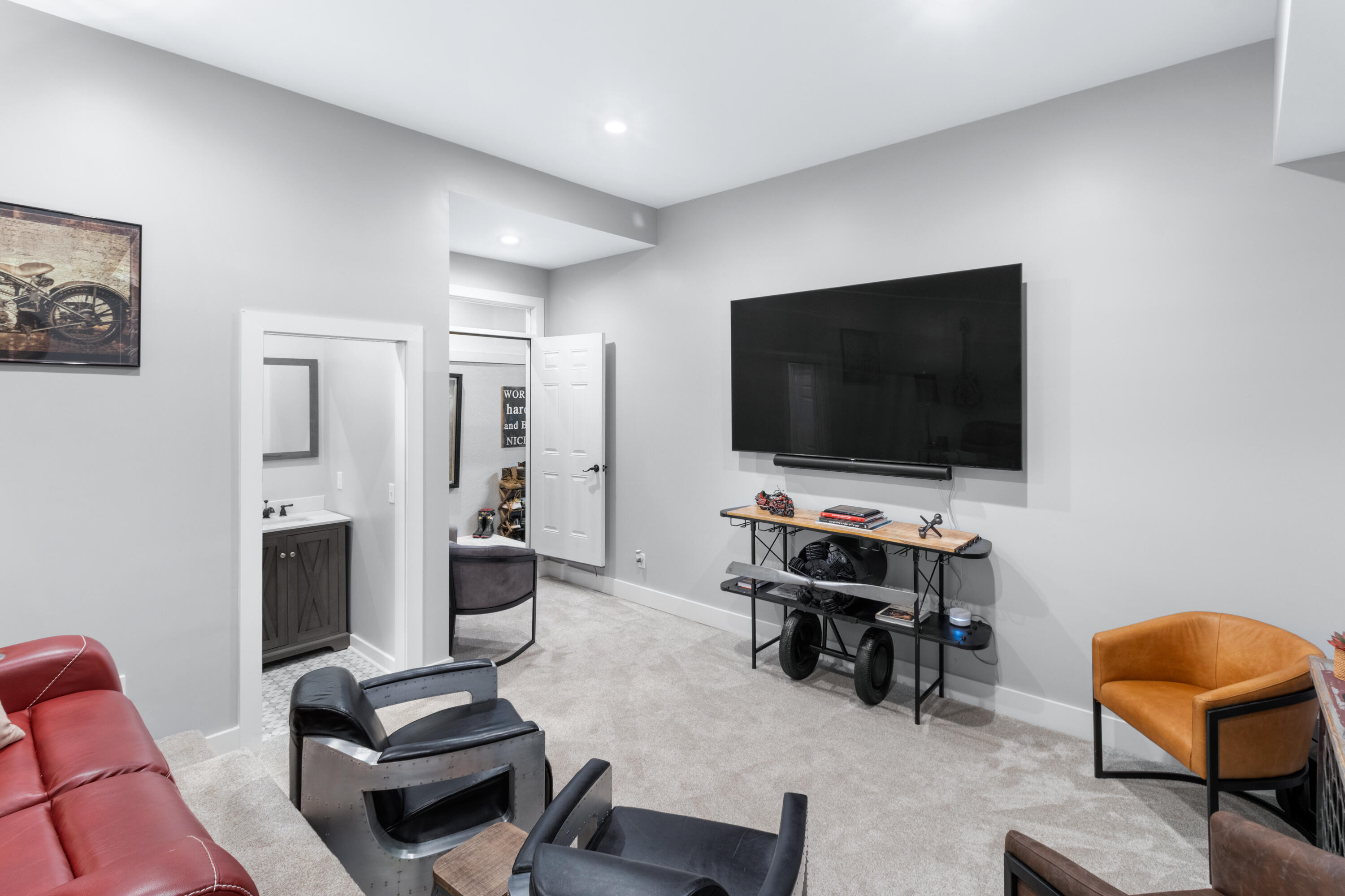 9888 Caseview Drive
