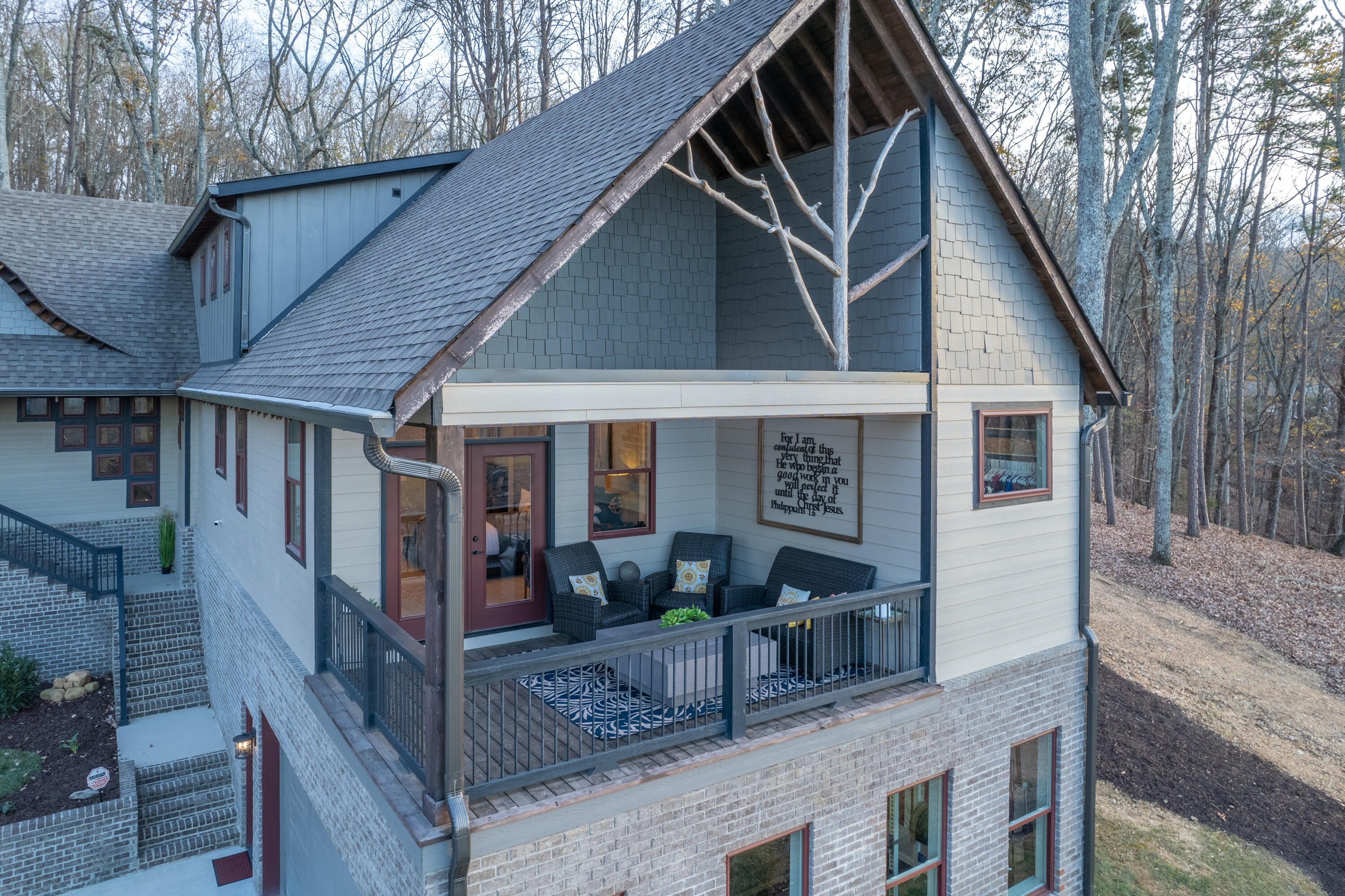 9888 Caseview Drive