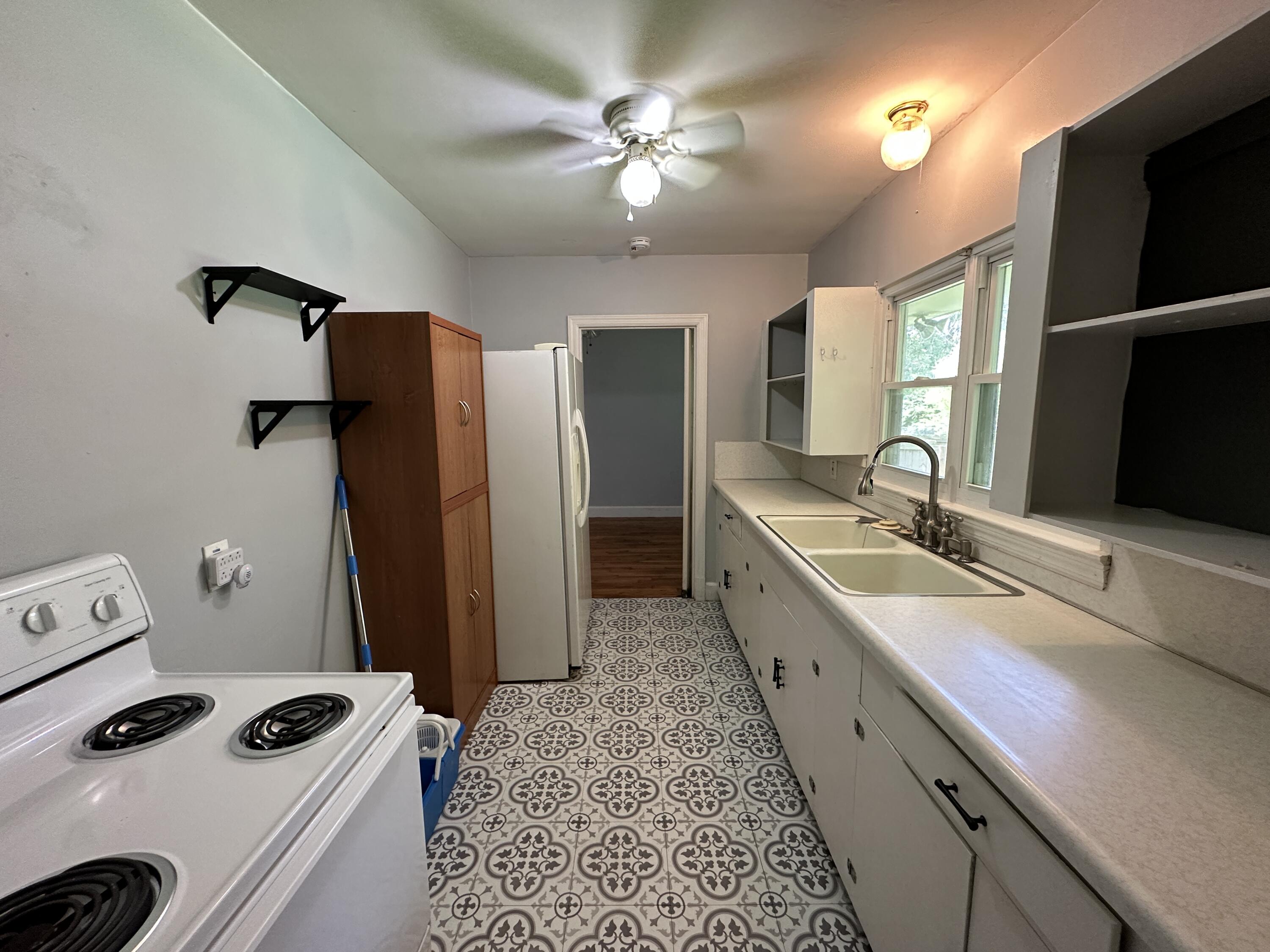 211 Sequoia Drive