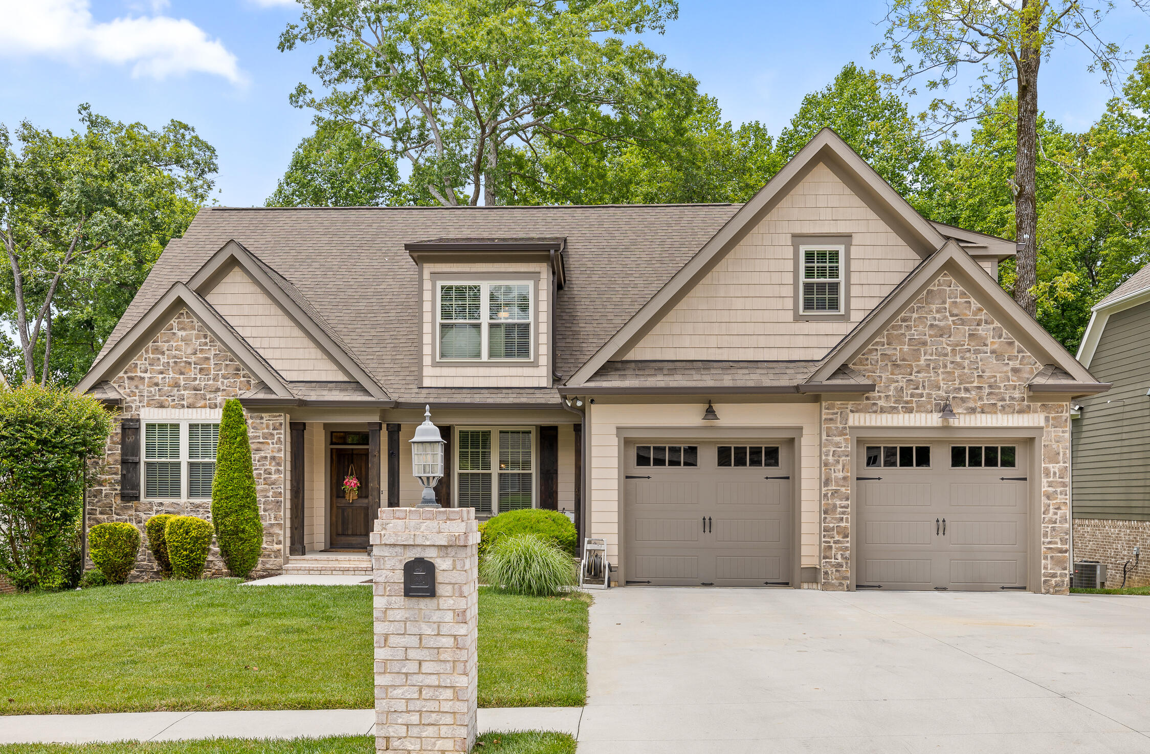 9452 Peppy Branch Trail