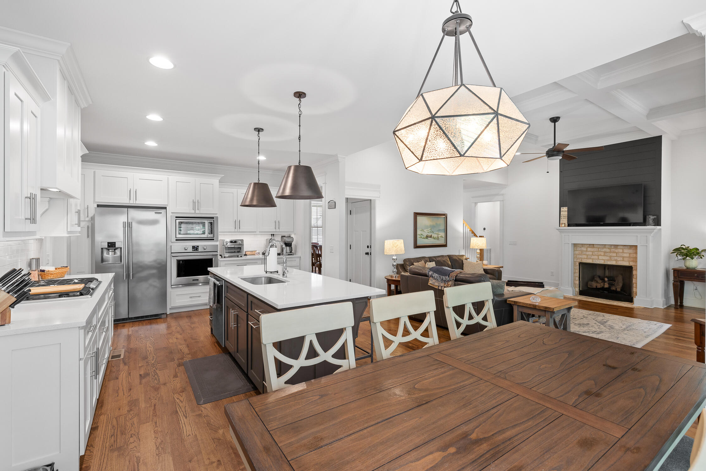 9452 Peppy Branch Trail