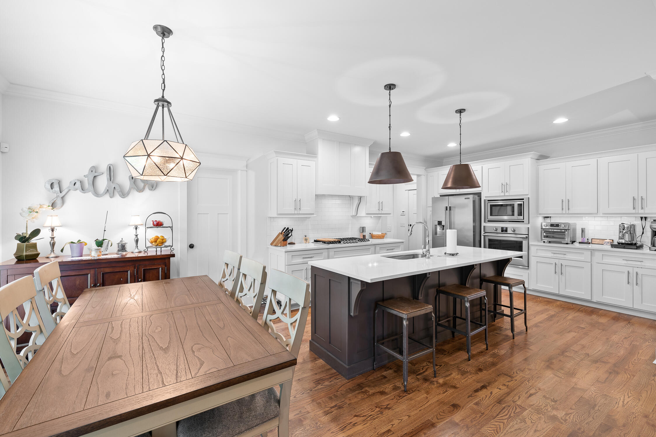 9452 Peppy Branch Trail