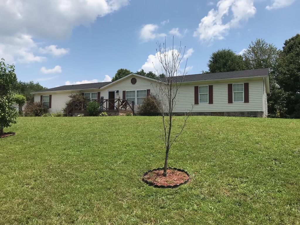 218 Edgewater Drive