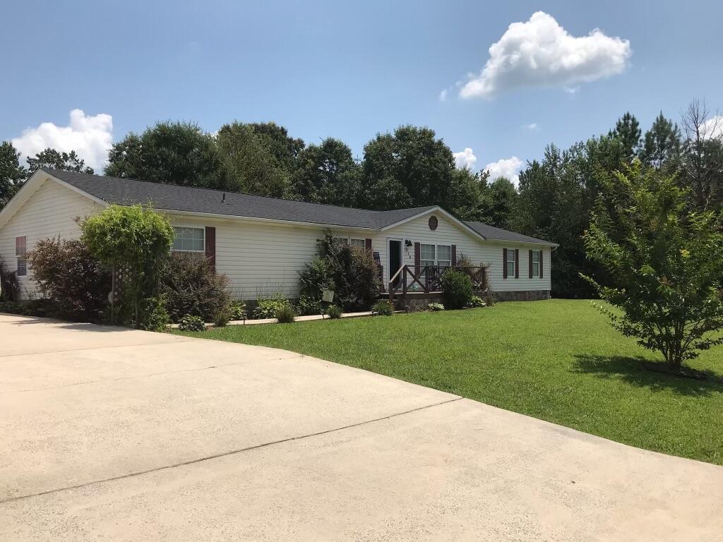 218 Edgewater Drive