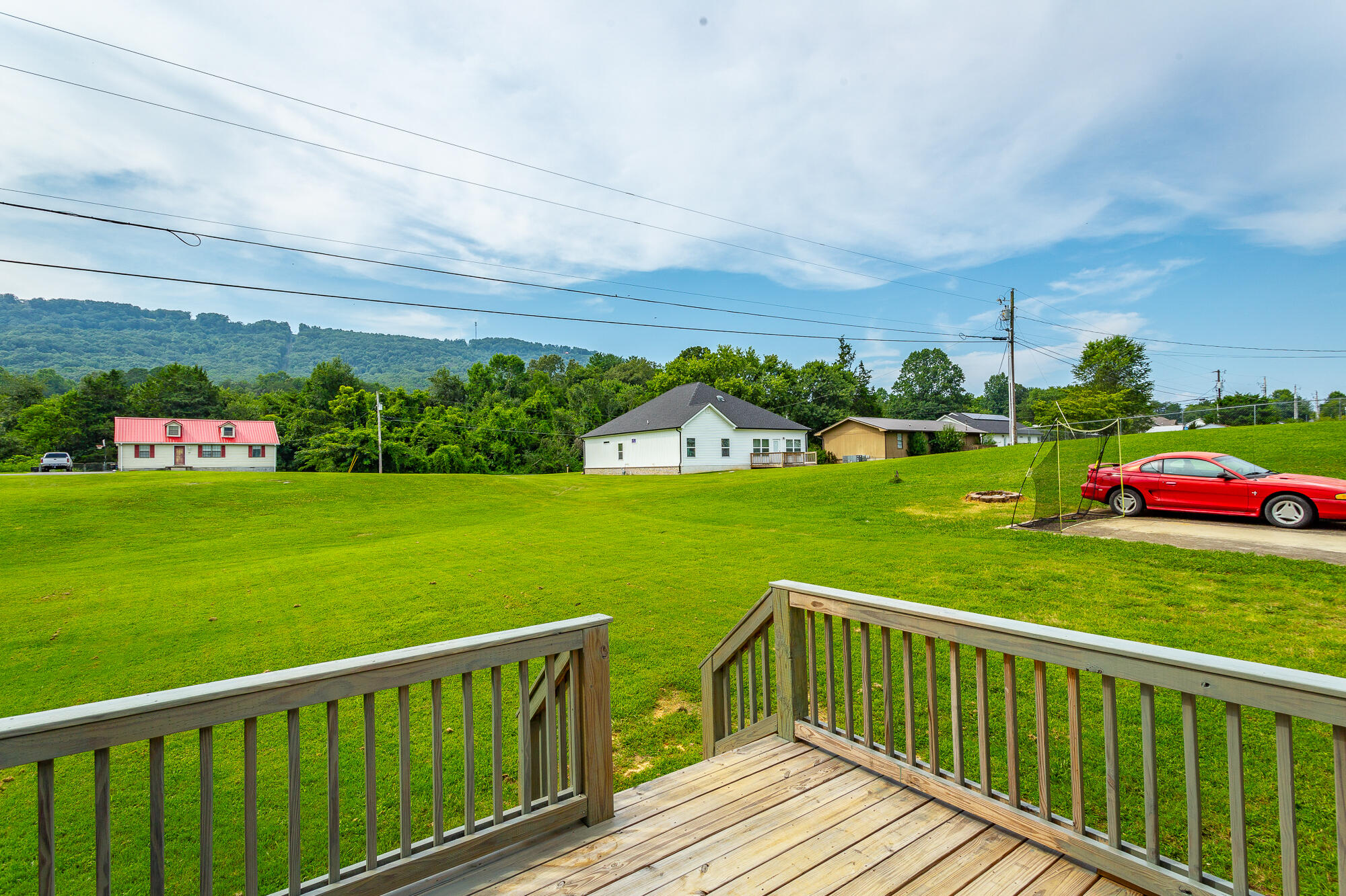 123 Hill Circle
