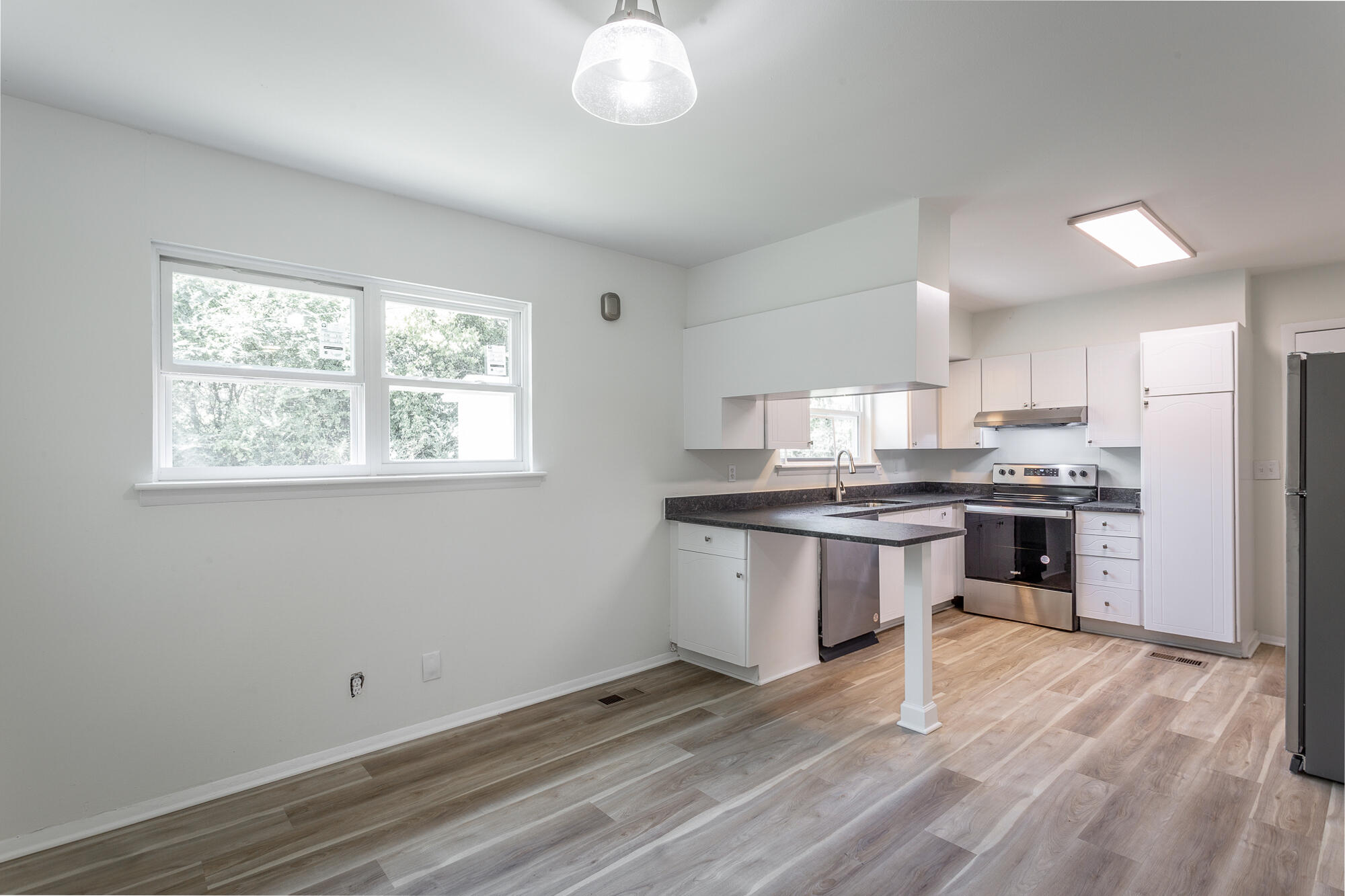 1609 Monterey Drive