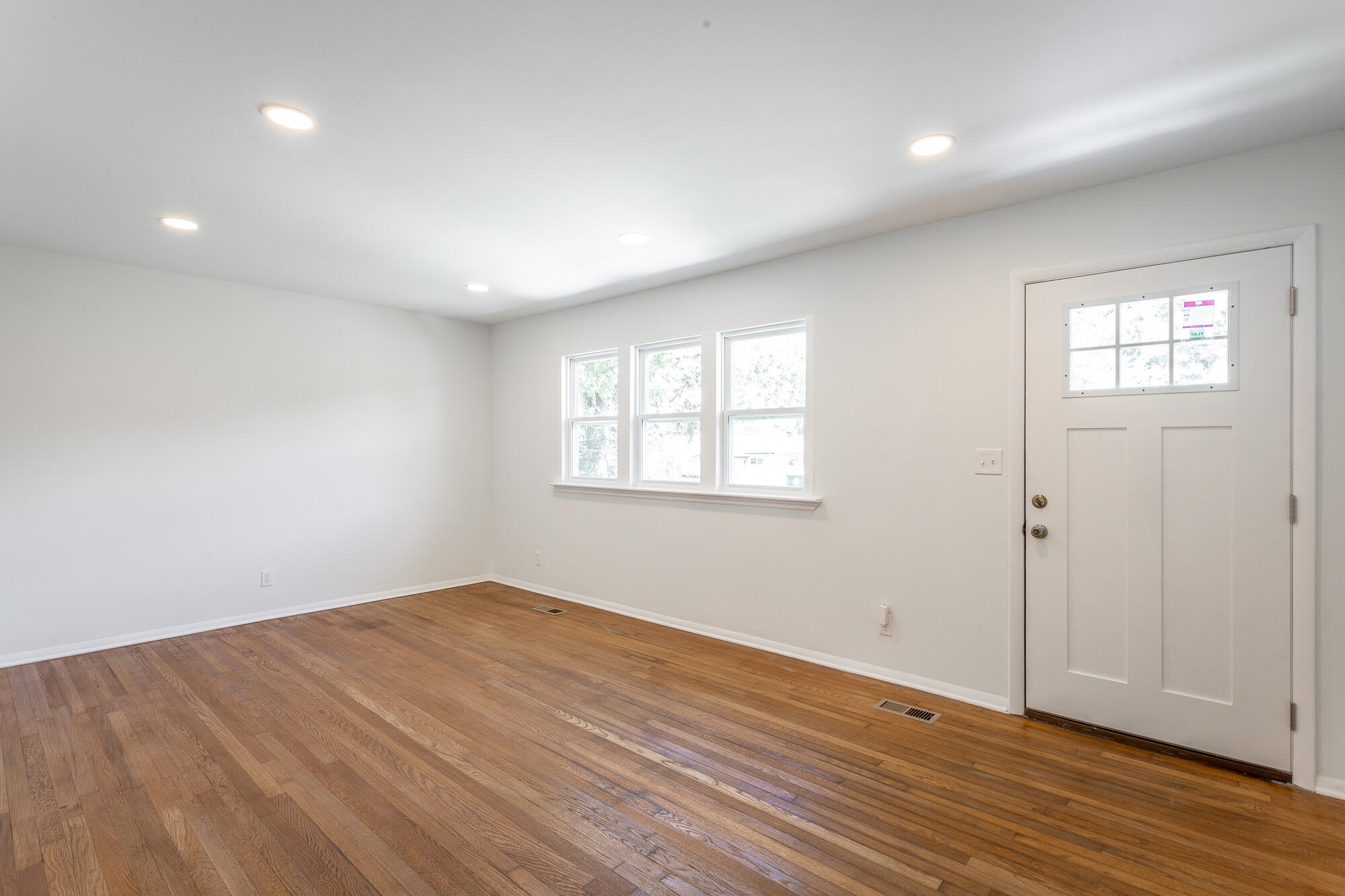 1609 Monterey Drive