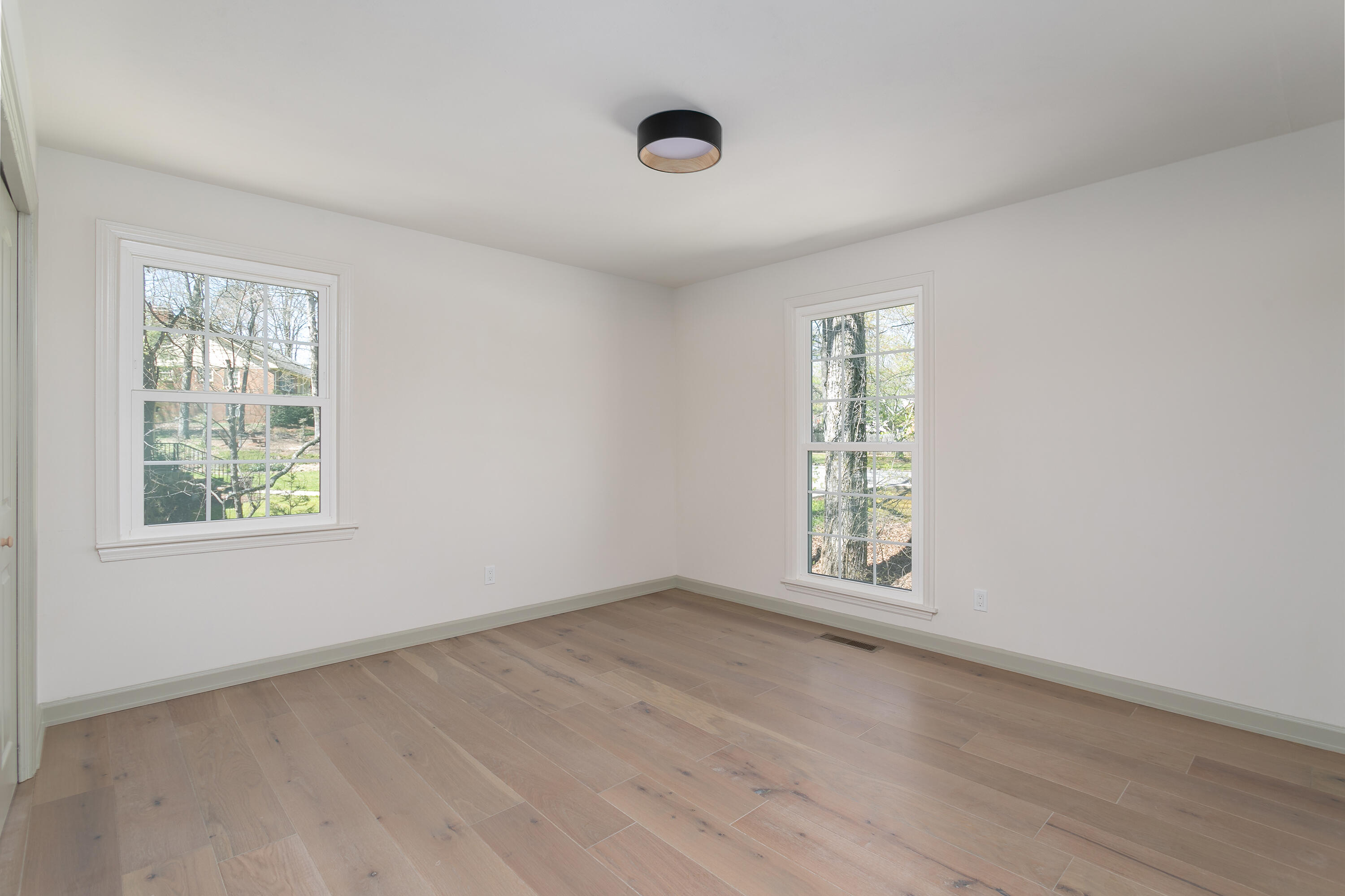 504 Barrington Road
