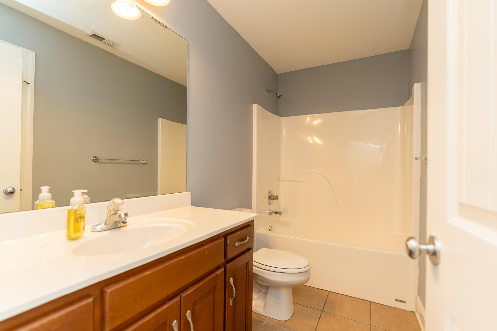 3961 Bentwood Cove Drive