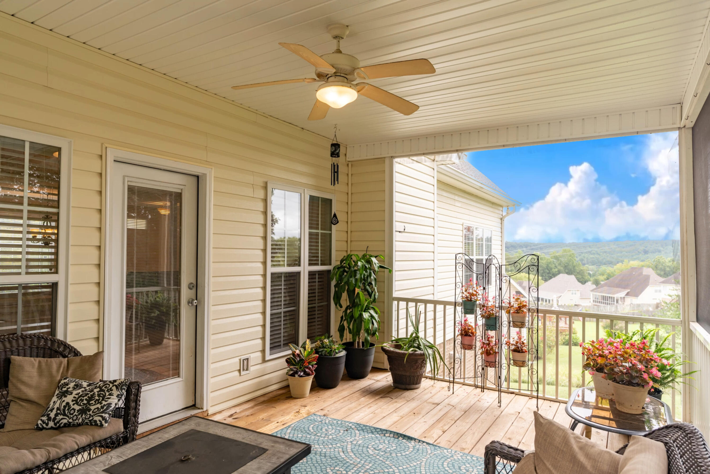 3961 Bentwood Cove Drive