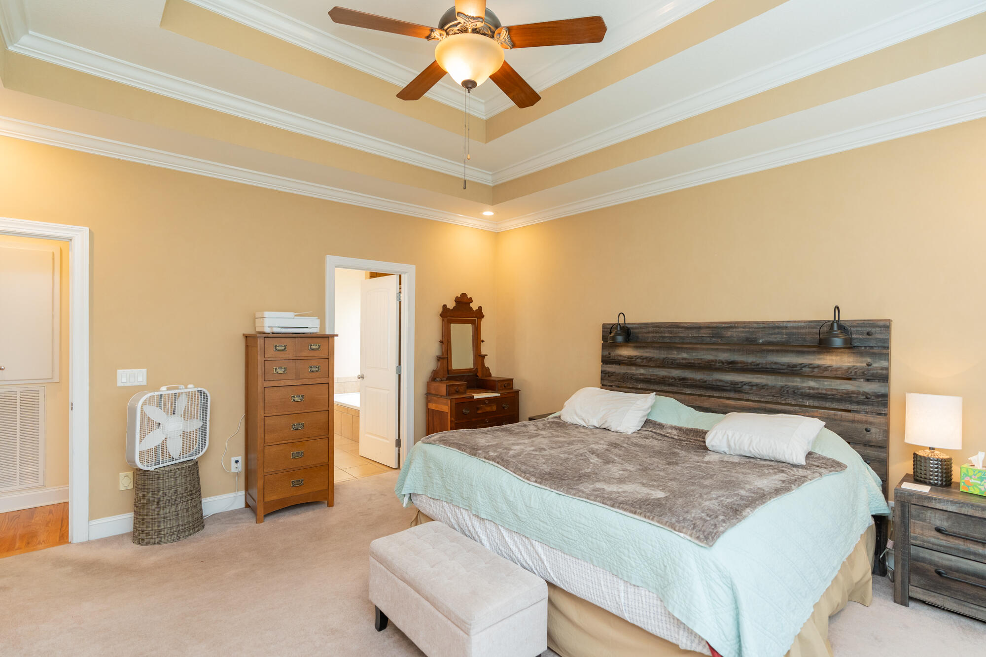 3961 Bentwood Cove Drive