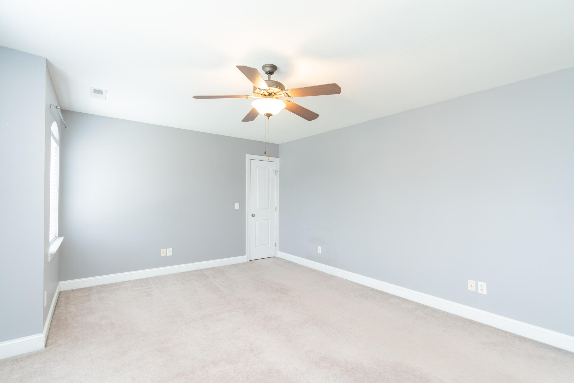 3961 Bentwood Cove Drive