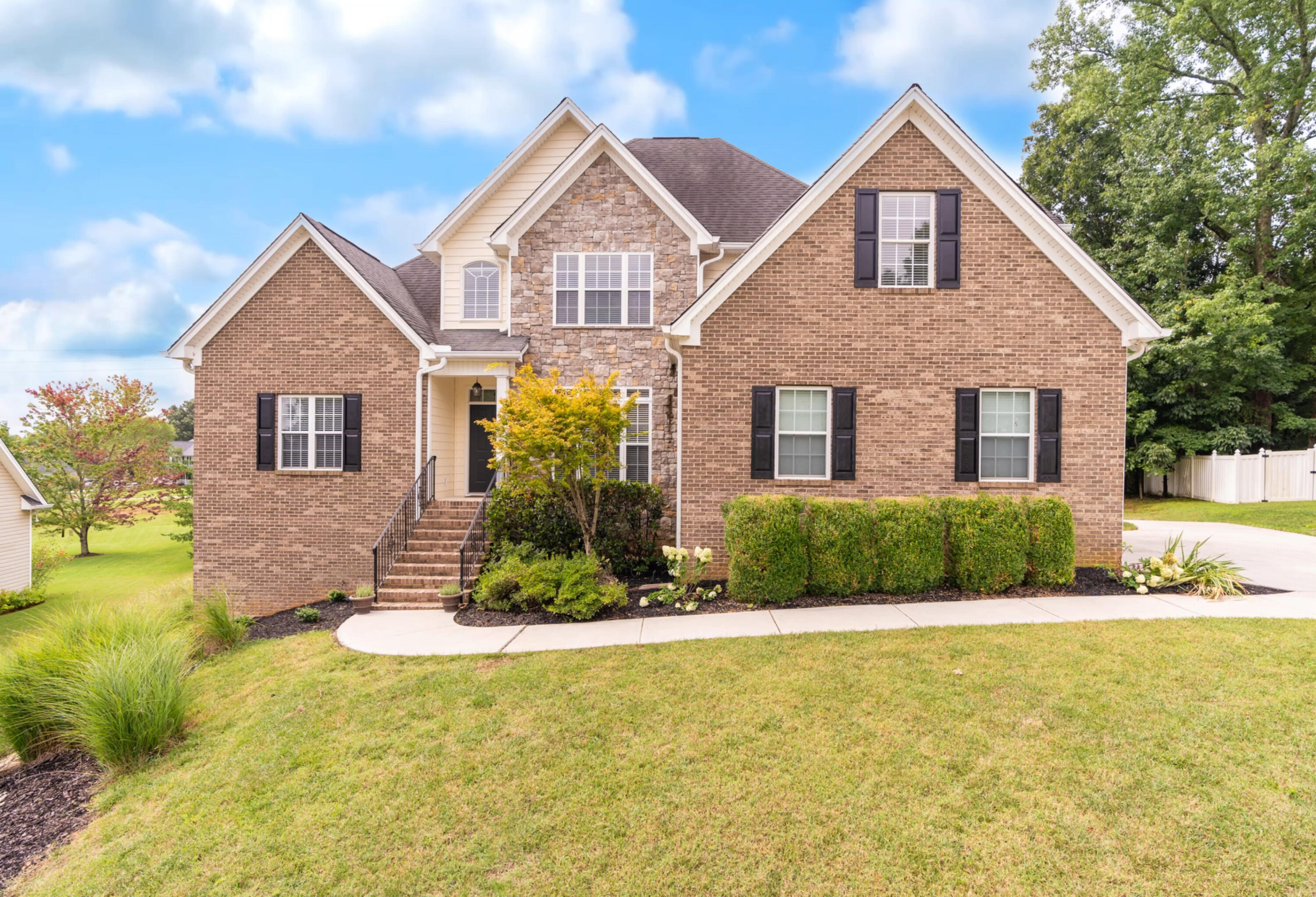 3961 Bentwood Cove Drive