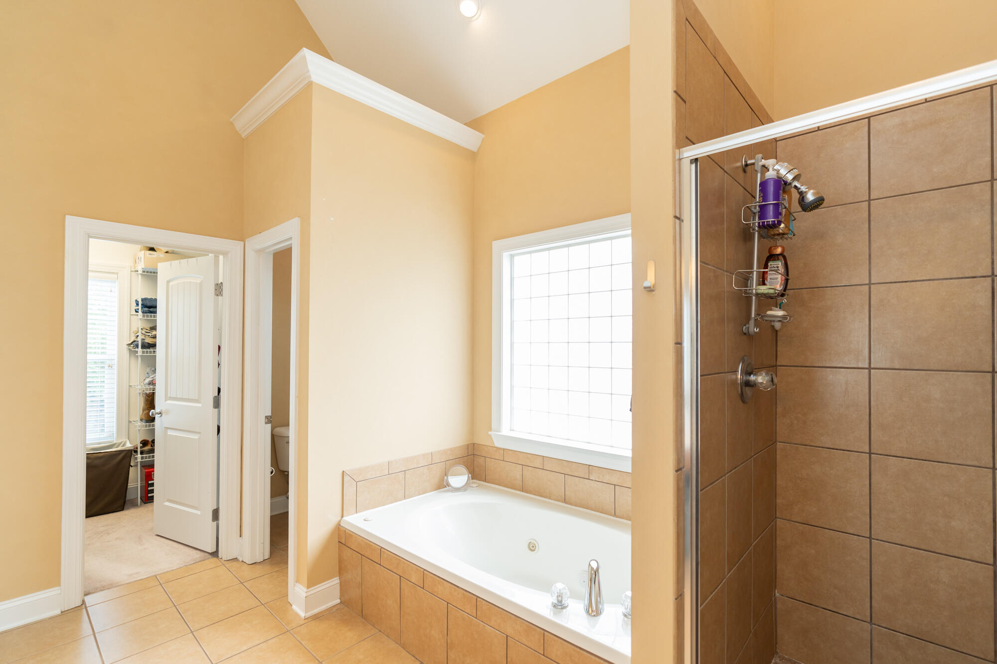 3961 Bentwood Cove Drive