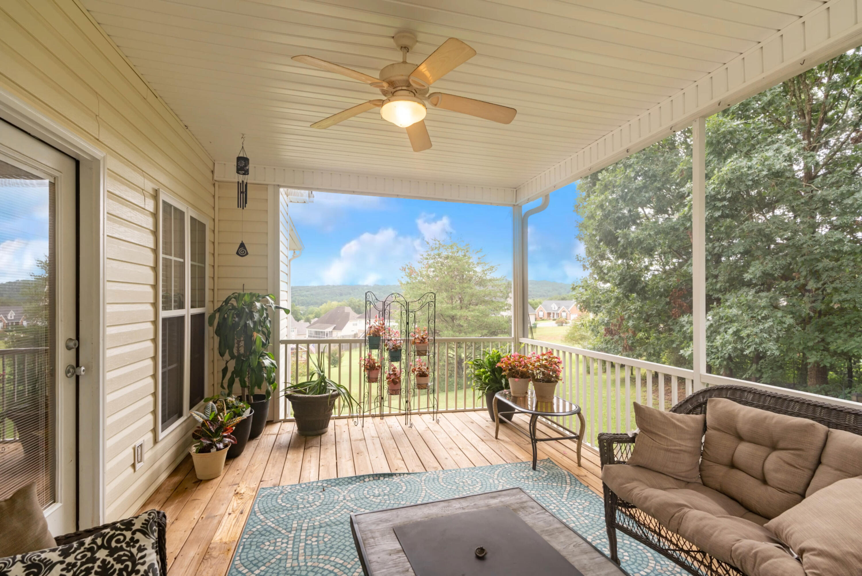 3961 Bentwood Cove Drive