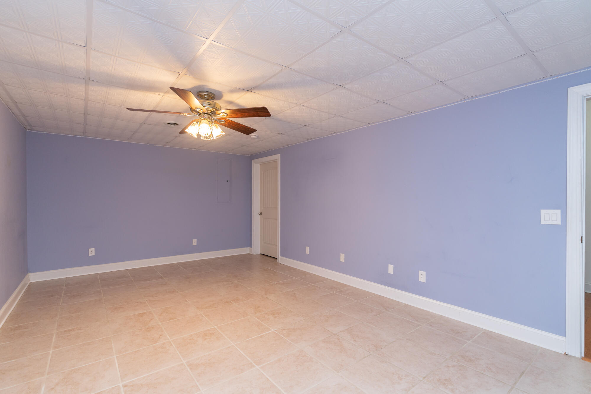 3961 Bentwood Cove Drive