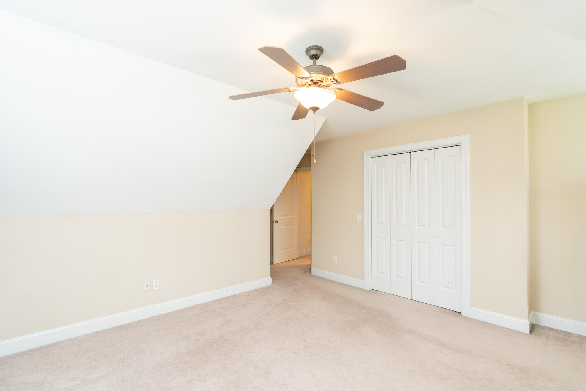 3961 Bentwood Cove Drive