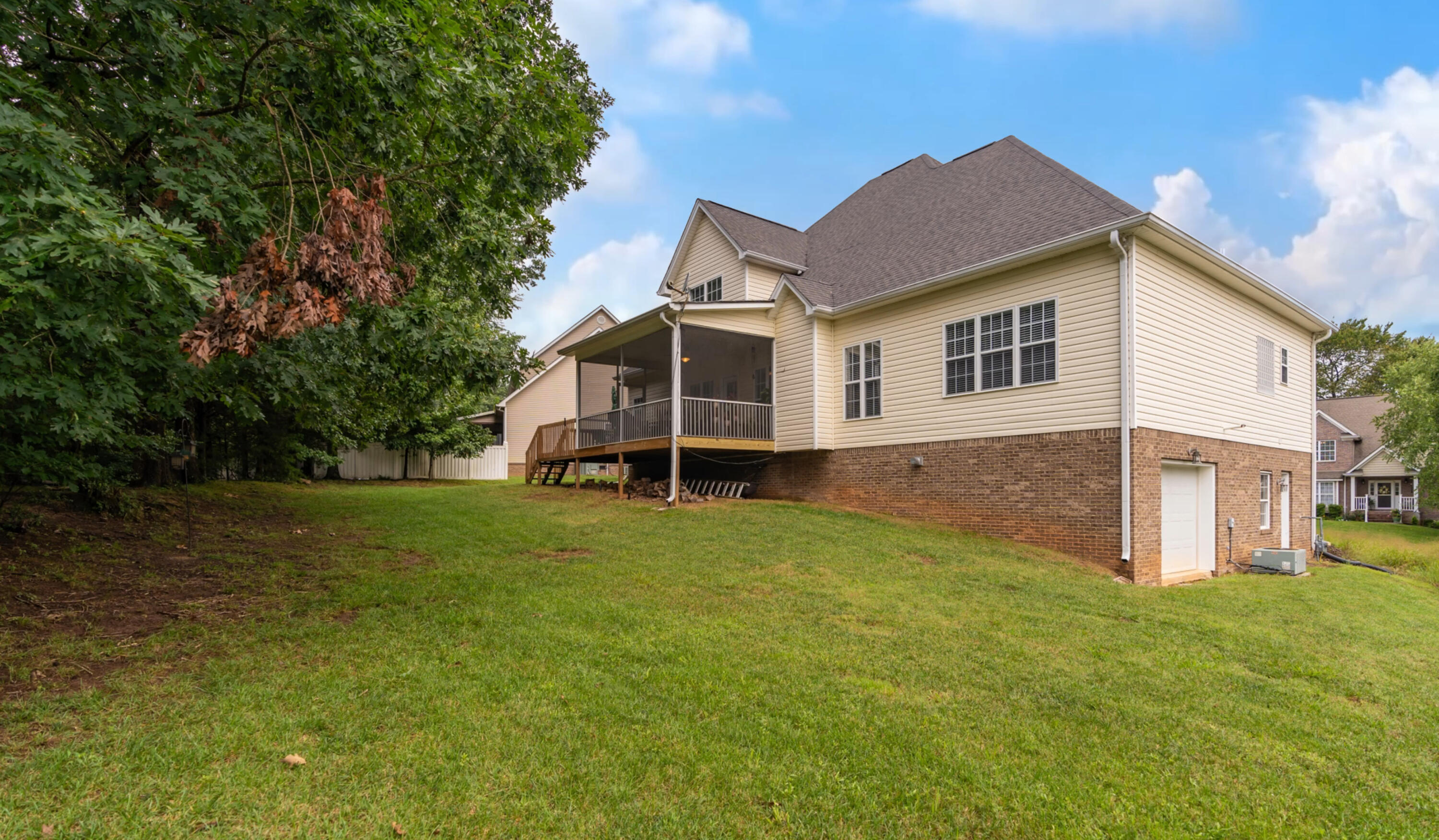 3961 Bentwood Cove Drive