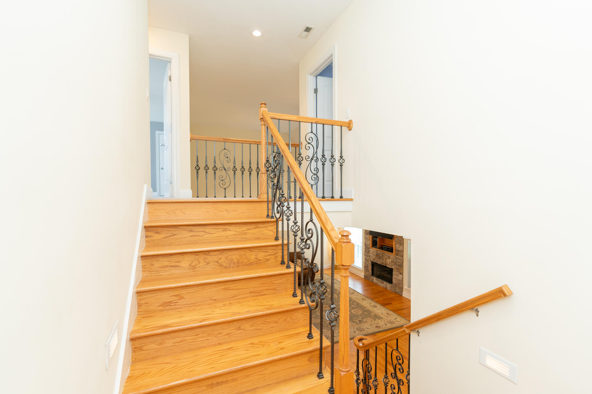 3961 Bentwood Cove Drive