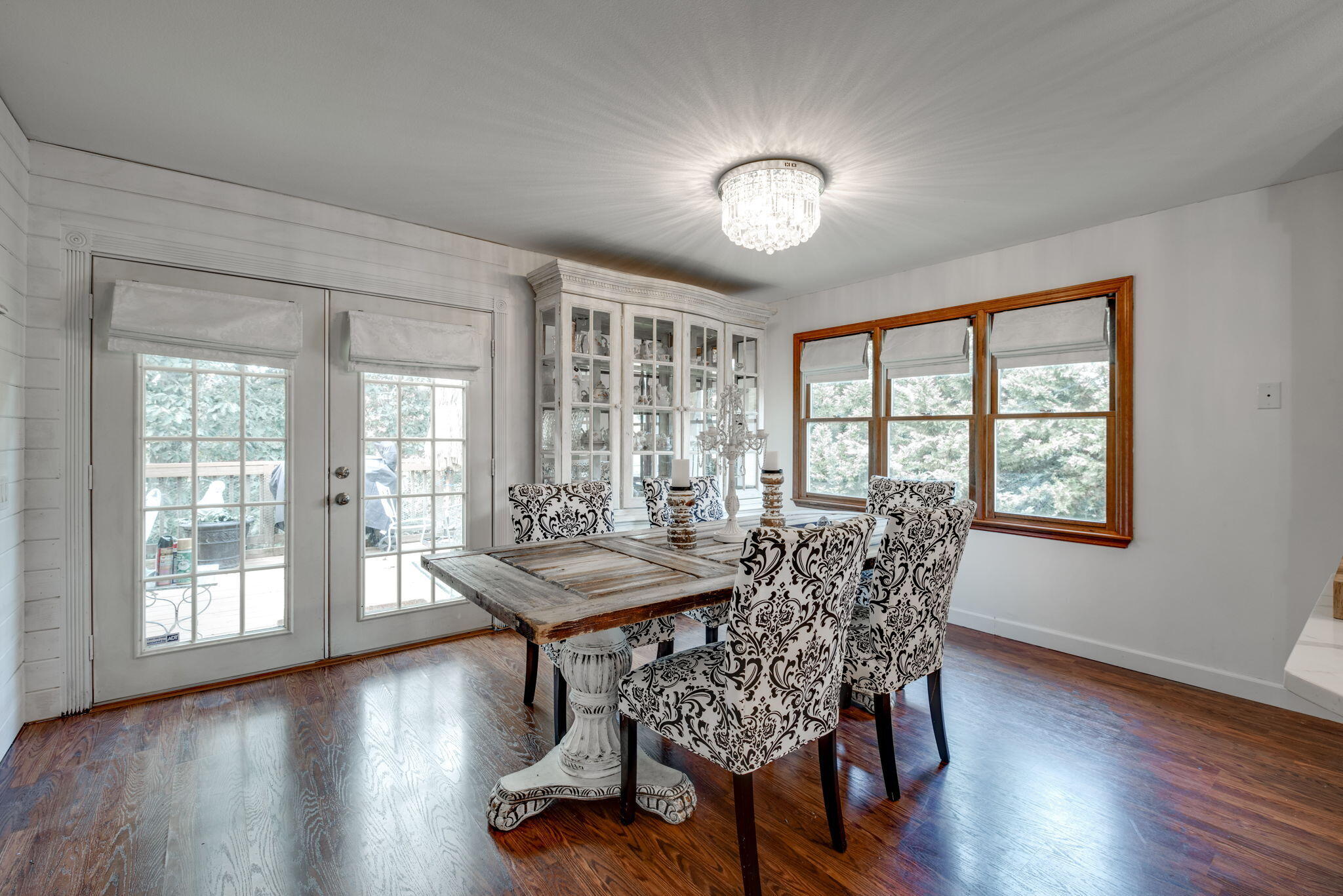 11 Hickory Ridge Trail