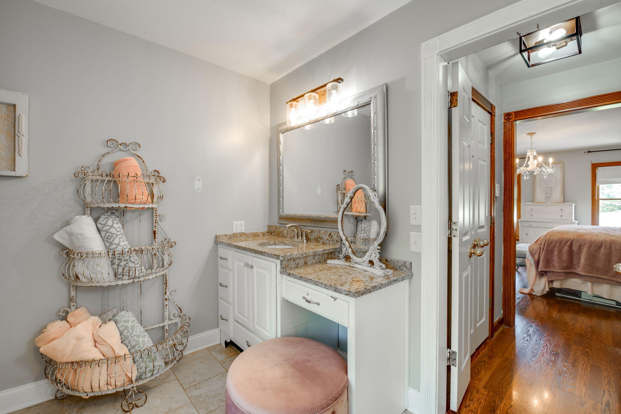 11 Hickory Ridge Trail