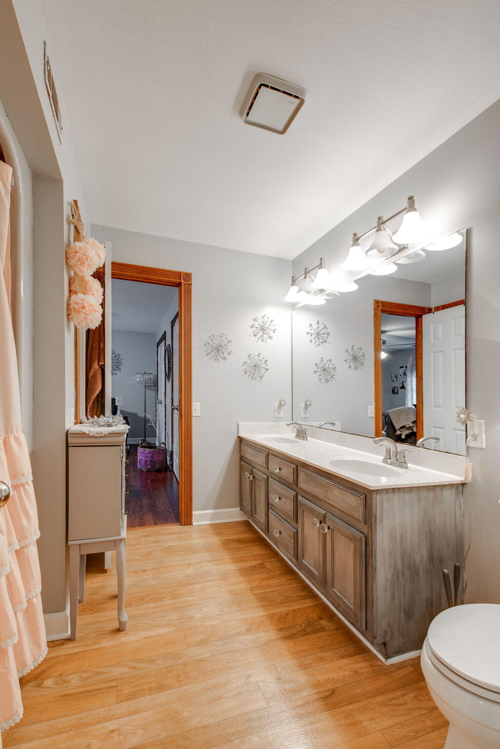 11 Hickory Ridge Trail