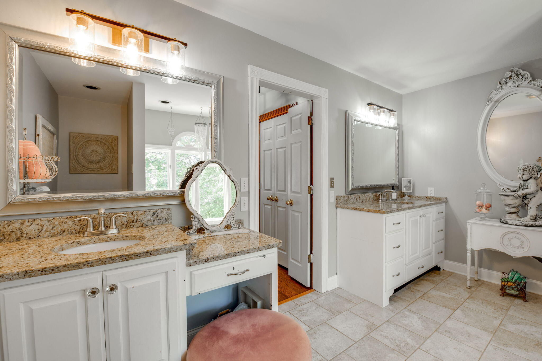 11 Hickory Ridge Trail