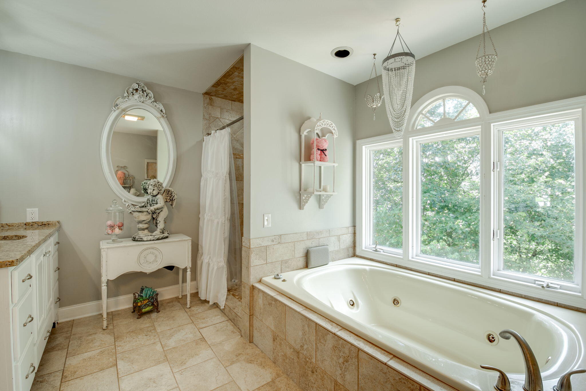 11 Hickory Ridge Trail