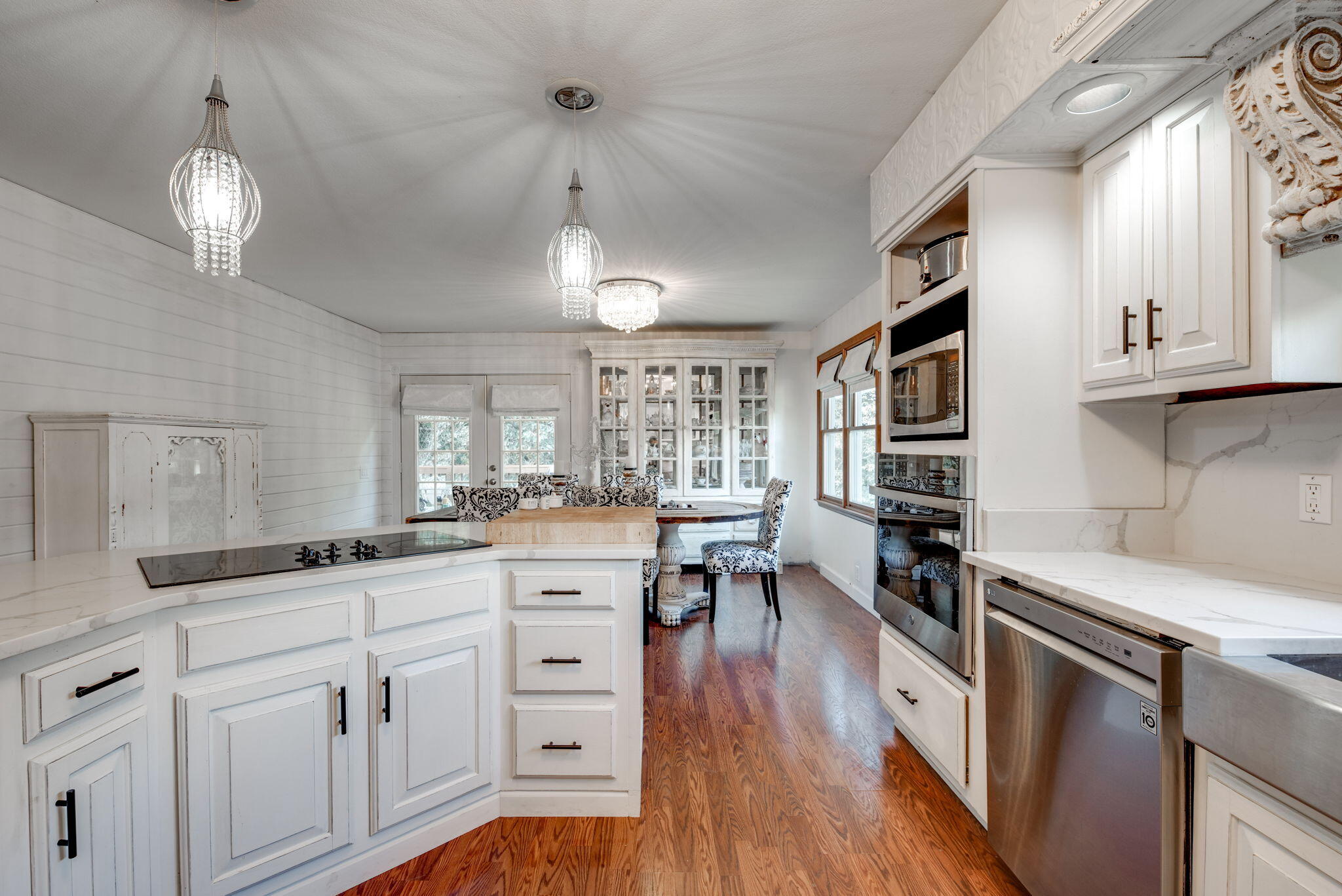 11 Hickory Ridge Trail