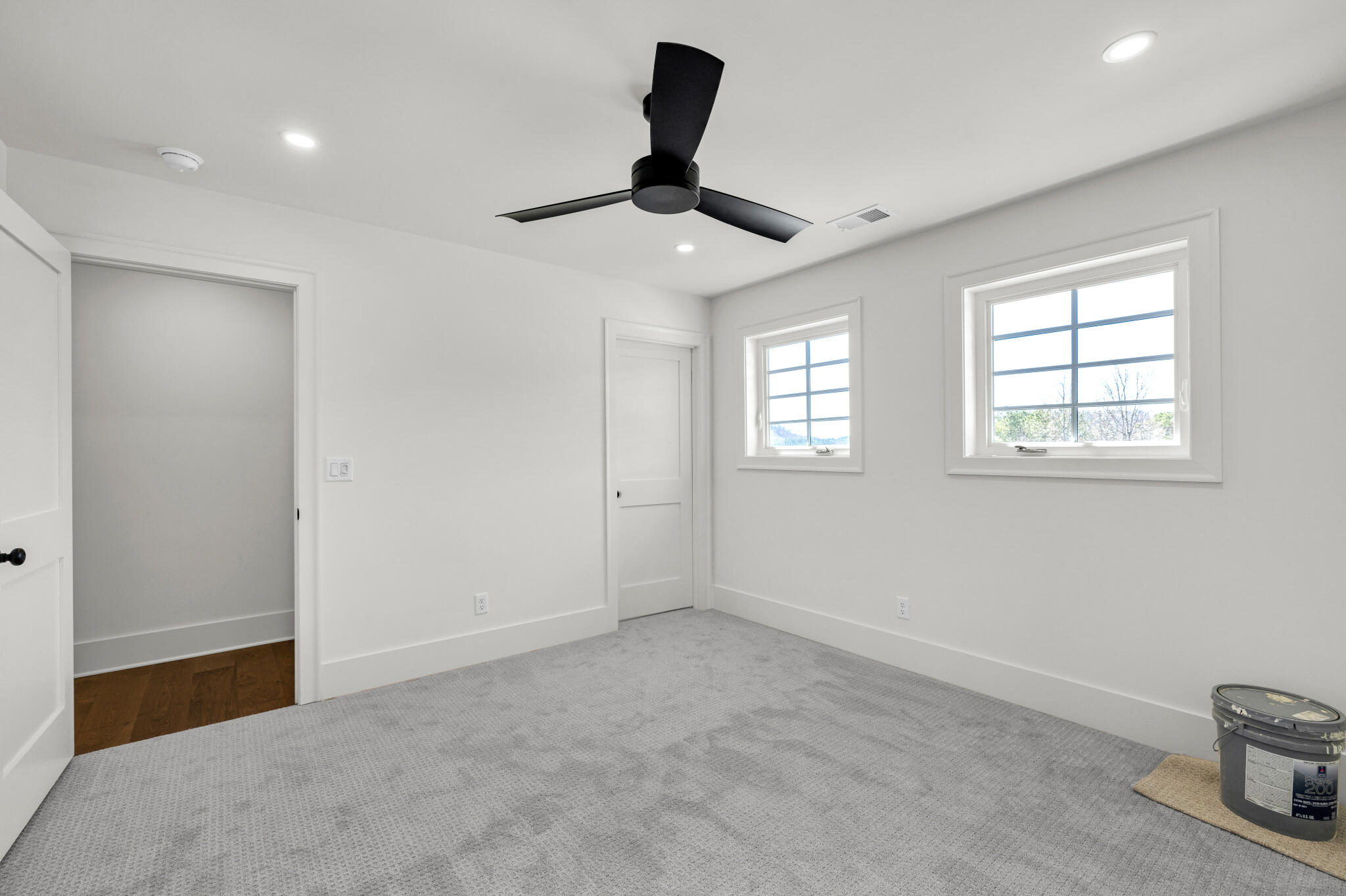 1238 London Woods Way, 37