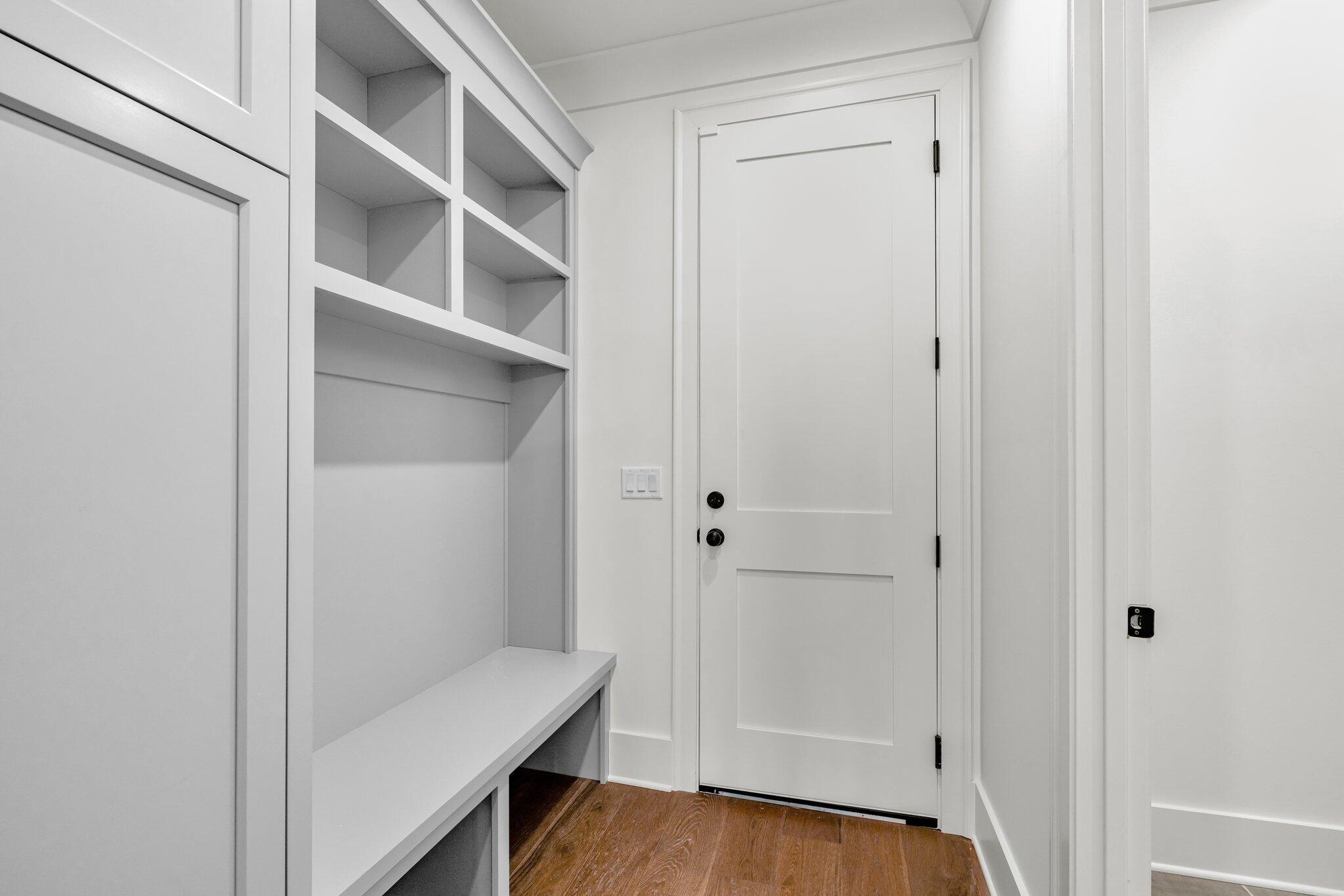 1238 London Woods Way, 37