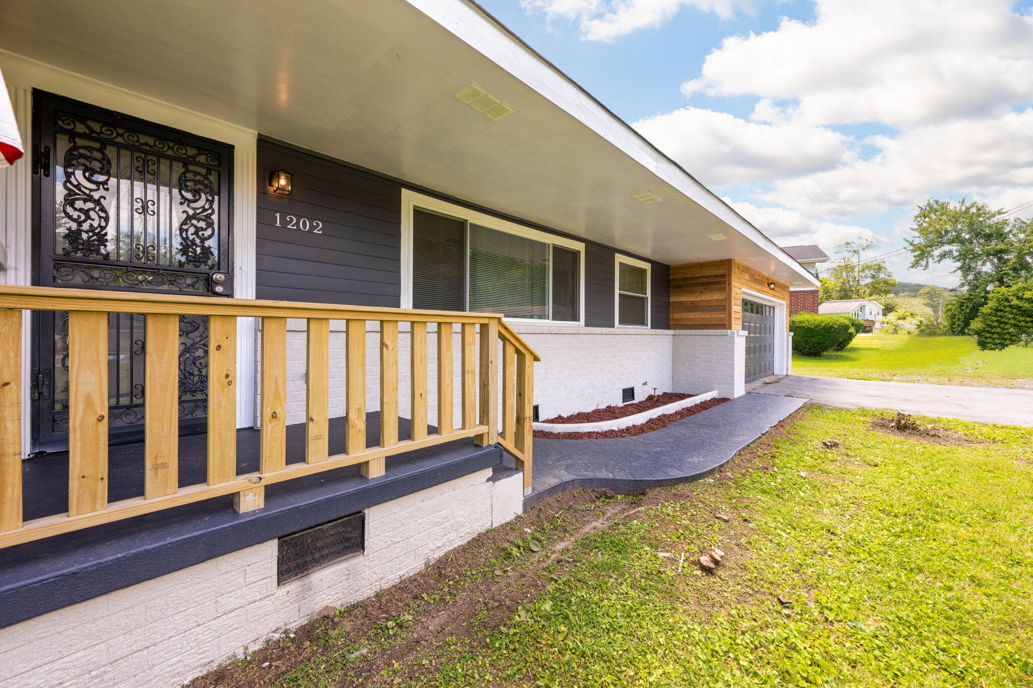 1202 Shallowford Road