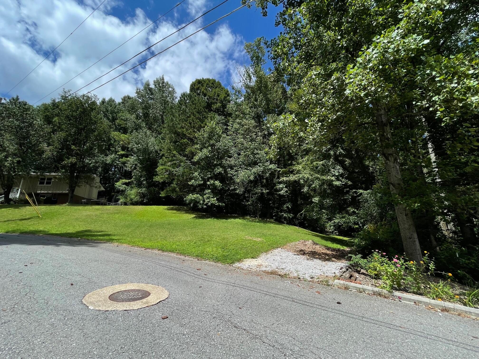 311 Shady Crest Drive