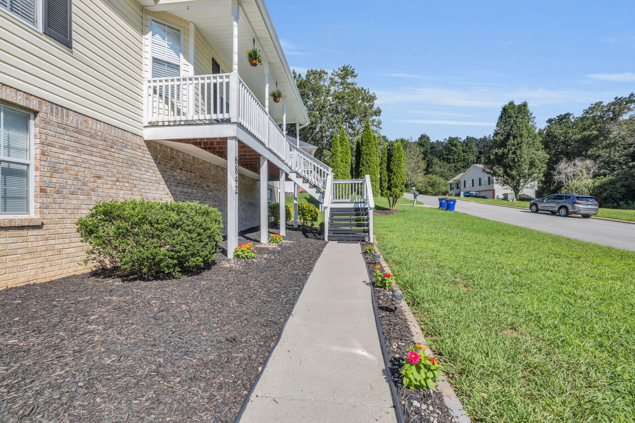 6842 Triton Circle